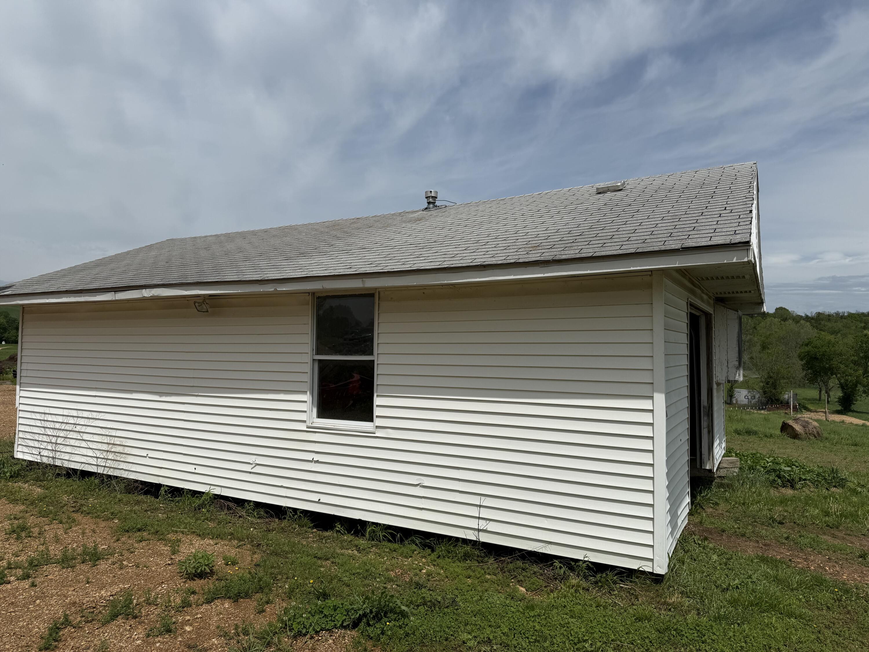 8785 St. George Road Property Photo 6