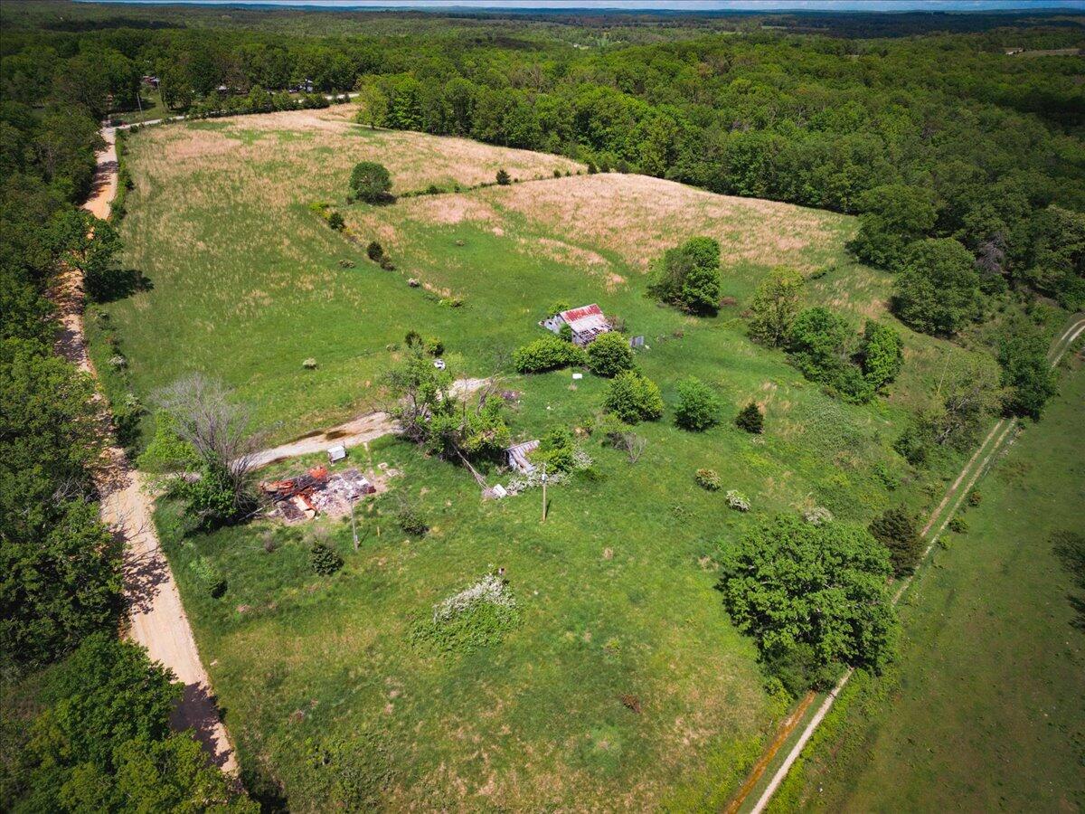 18241 Pine Road Property Photo 2