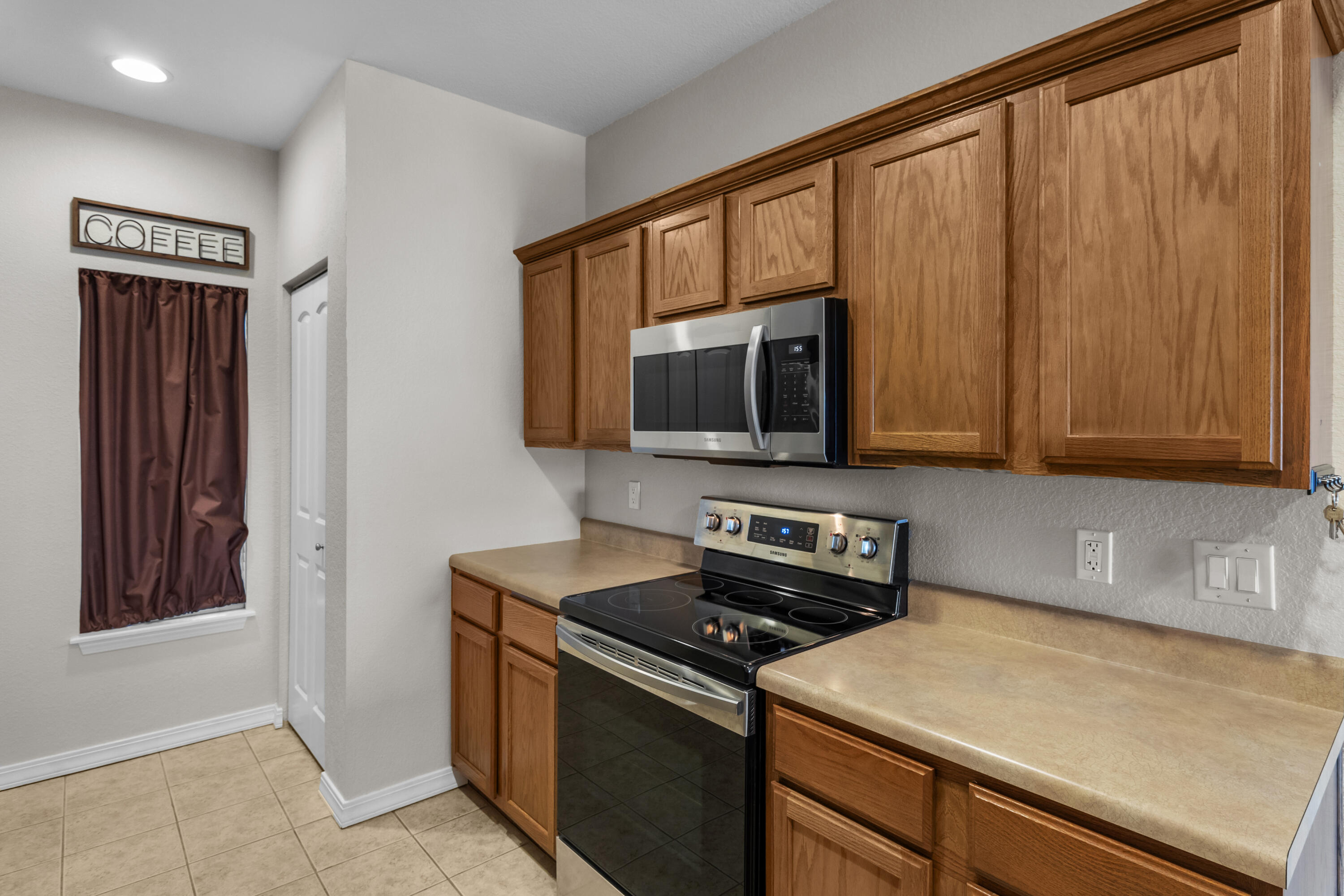 330 South Wildwood Drive Property Photo 12