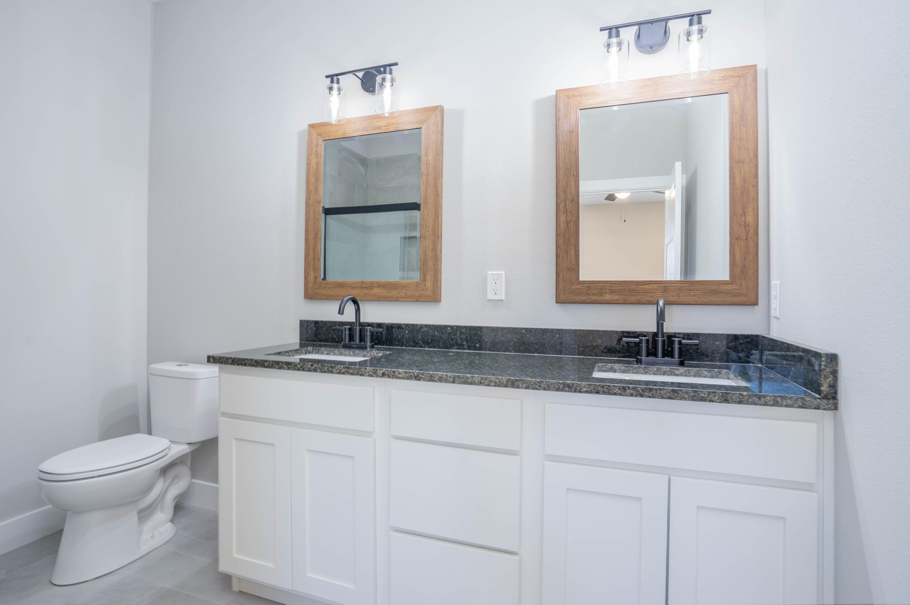 1213 North London Place Property Photo 17