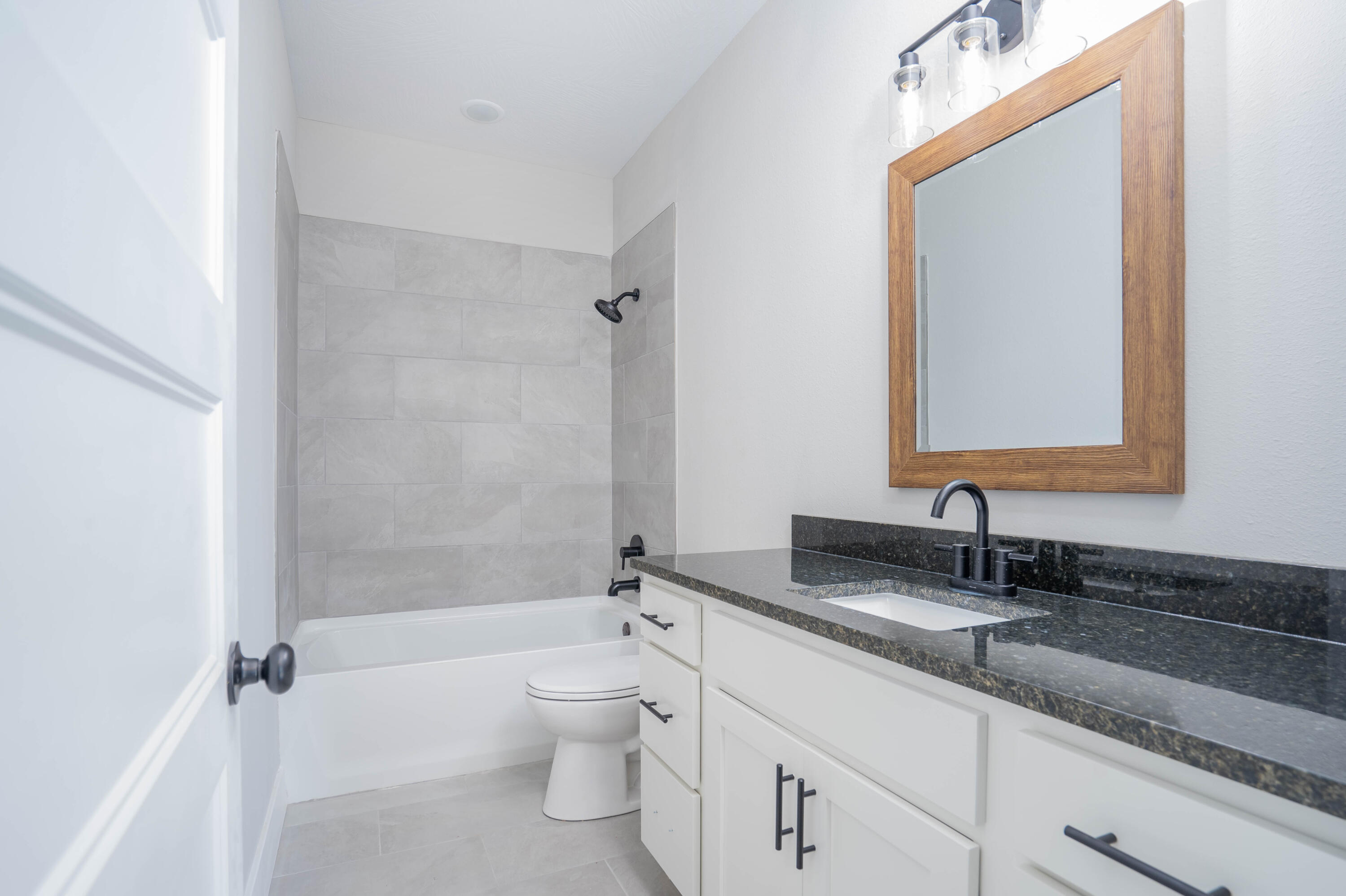 1285 North London Place Property Photo 13