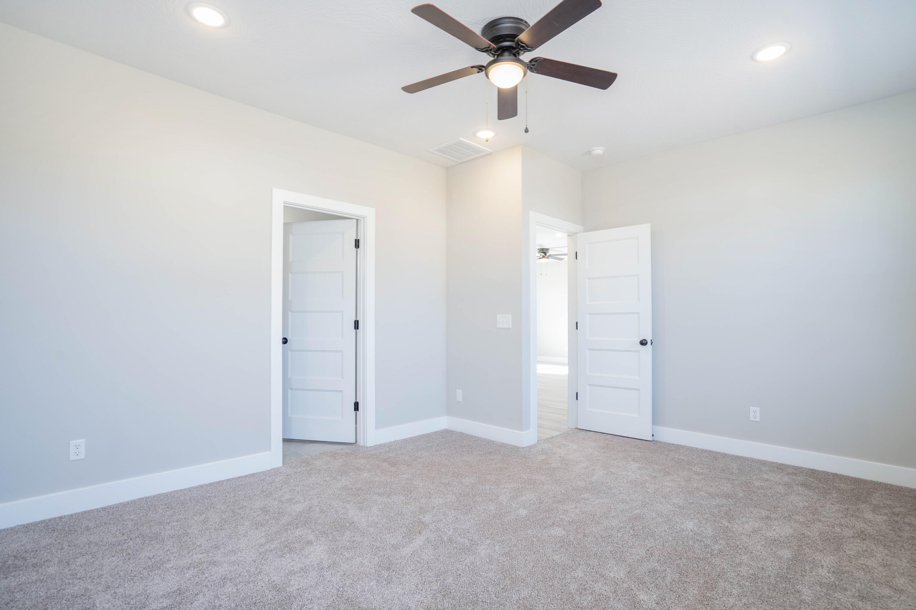 1285 North London Place Property Photo 22