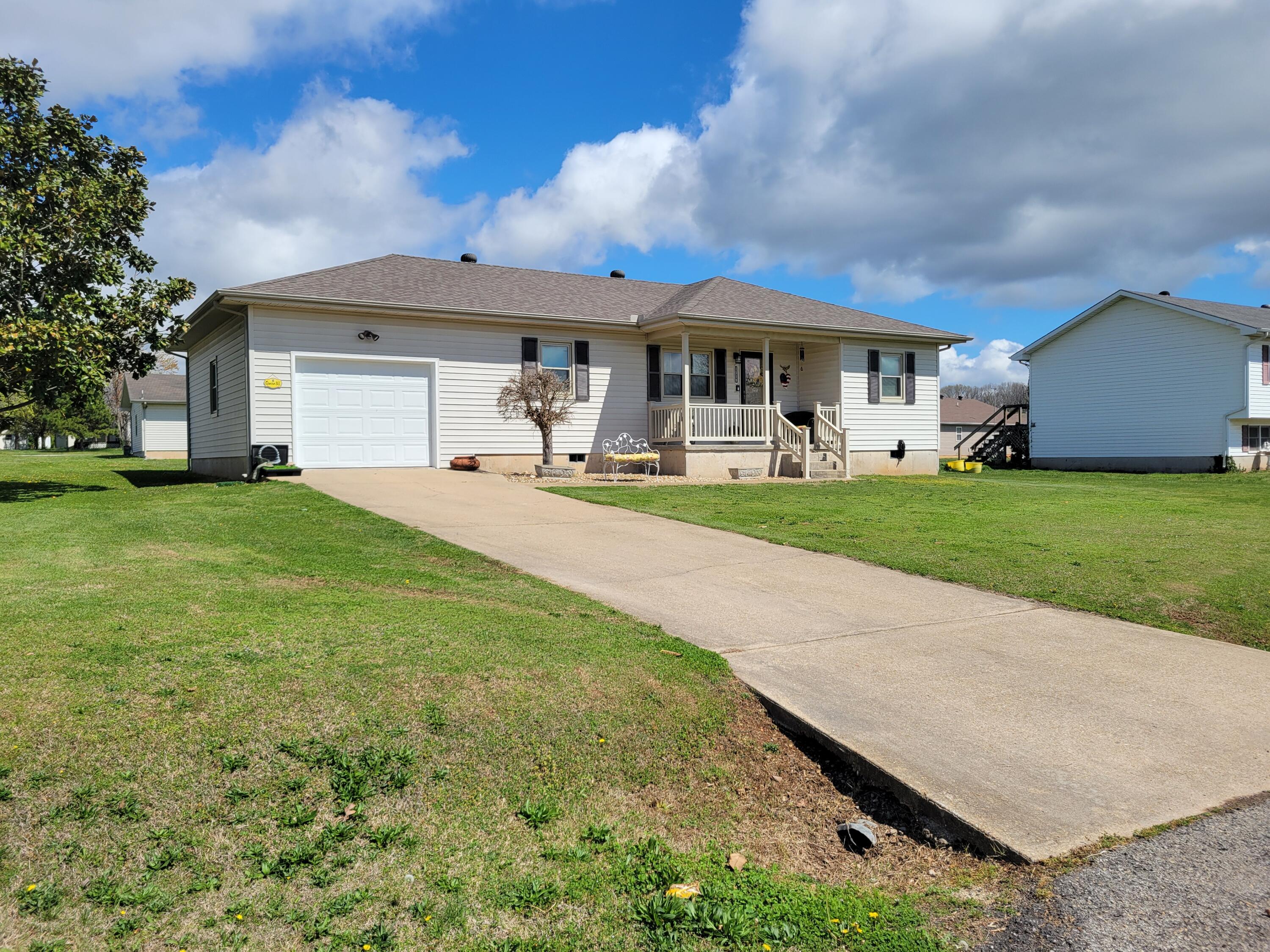 1519 Stewart Street Property Photo 6