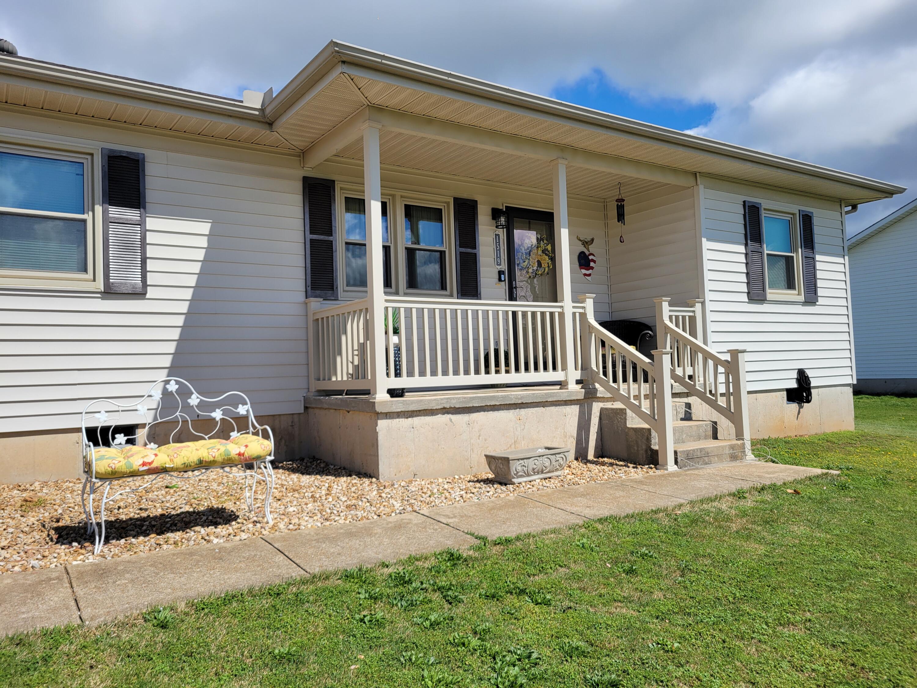 1519 Stewart Street Property Photo 7