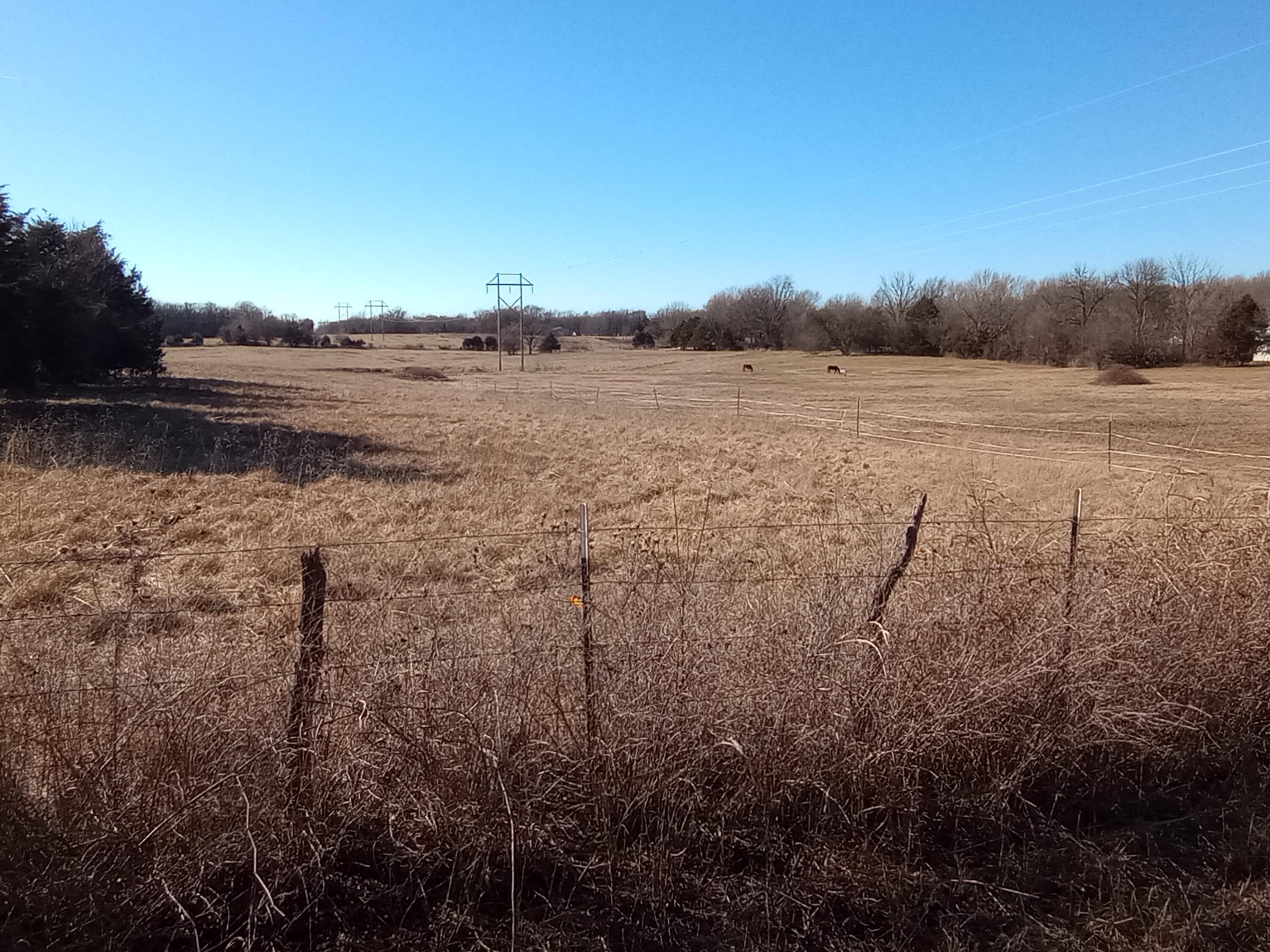 000 North Highway H Property Photo 23
