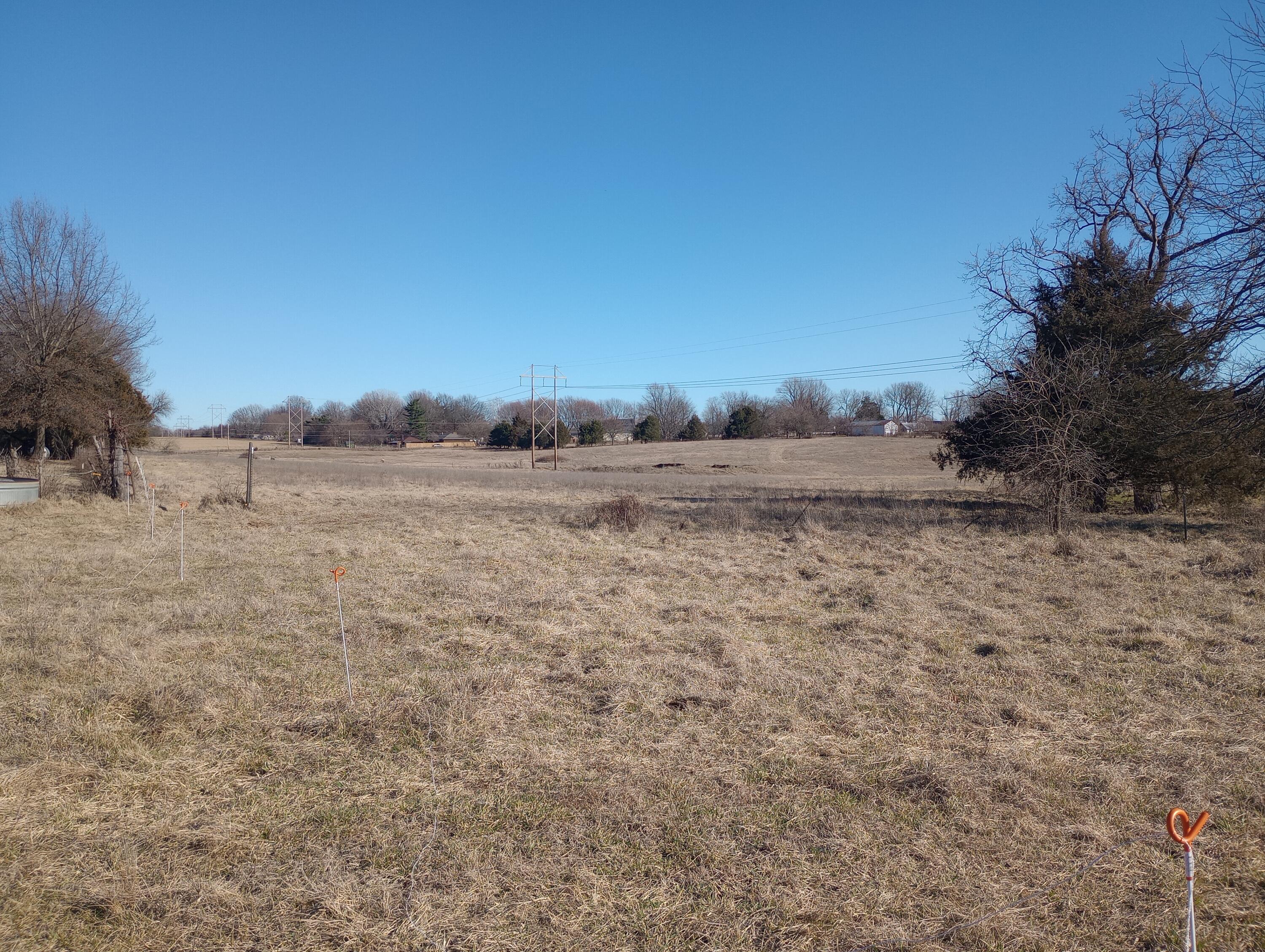 000 North Highway H Property Photo 28