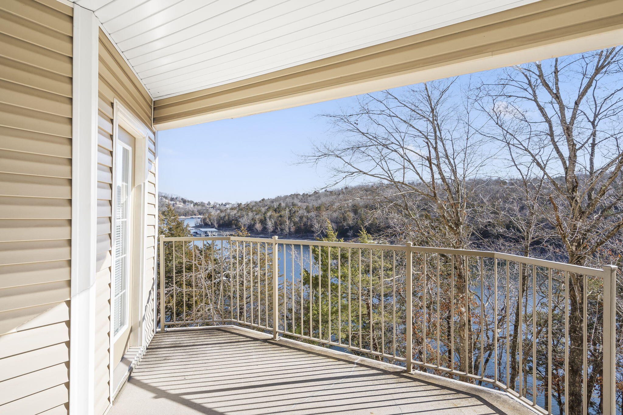 1001 Rocky Shore Terrace Property Photo 21
