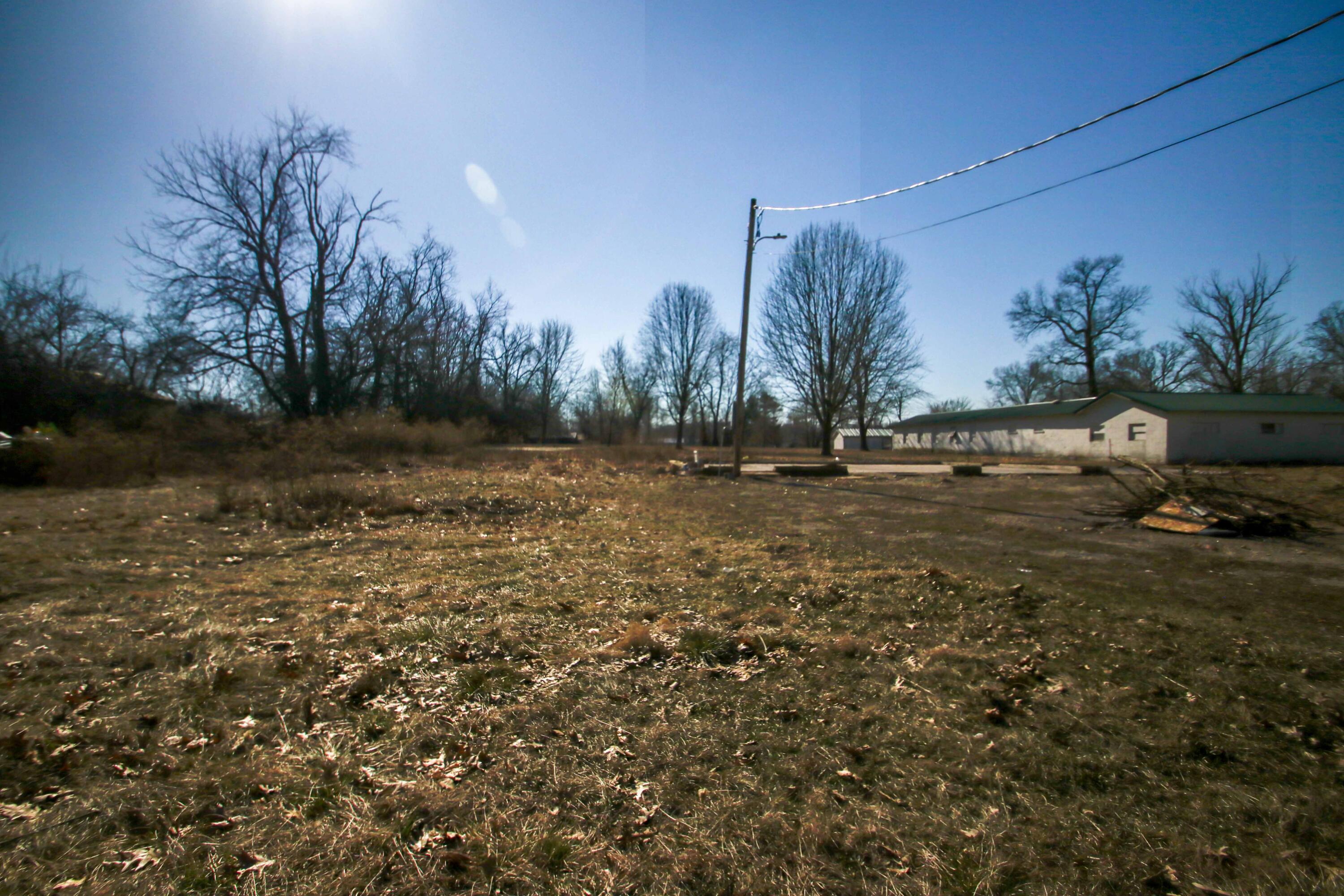 426/432 East South Street Street Property Photo 5