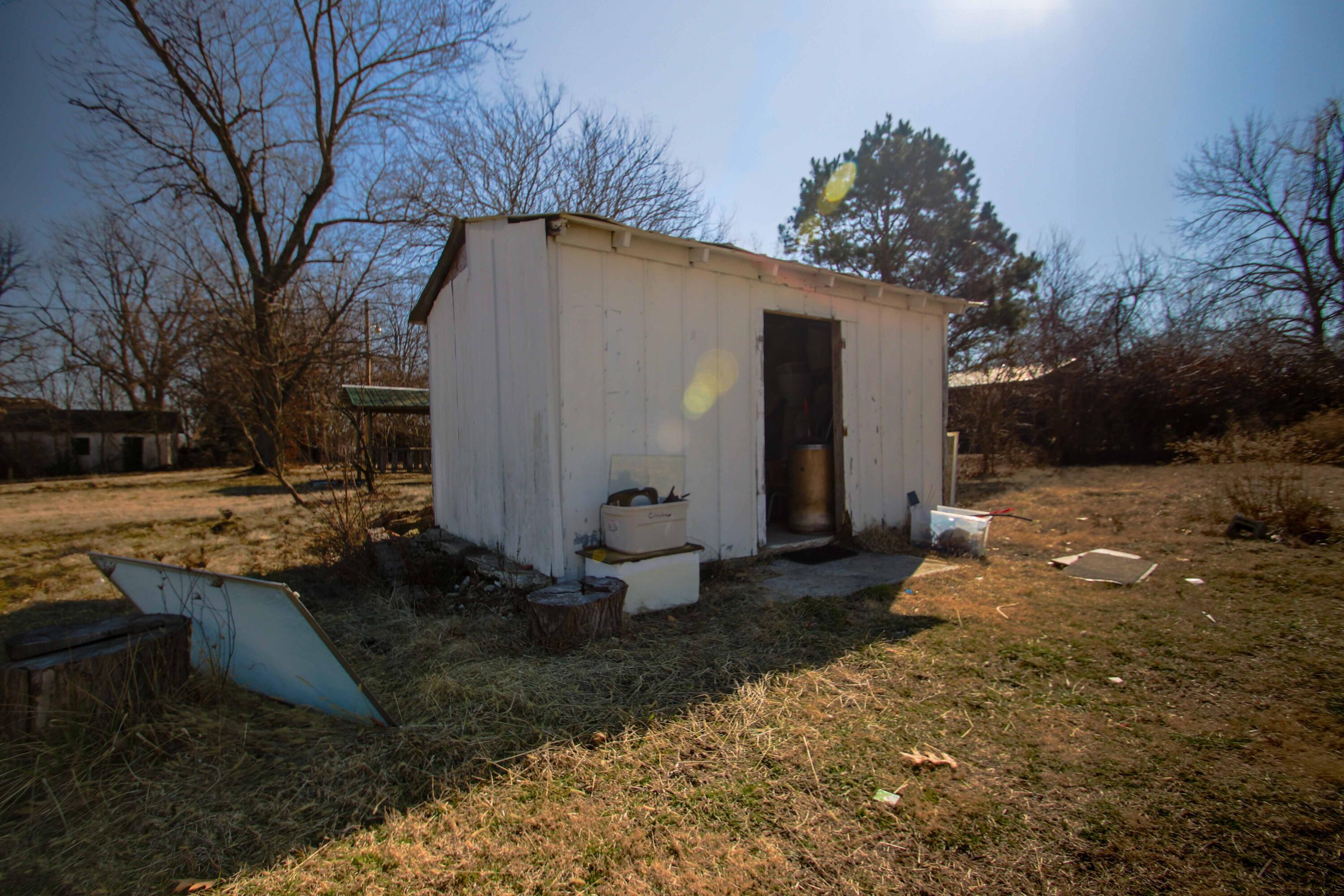 426/432 East South Street Street Property Photo 6