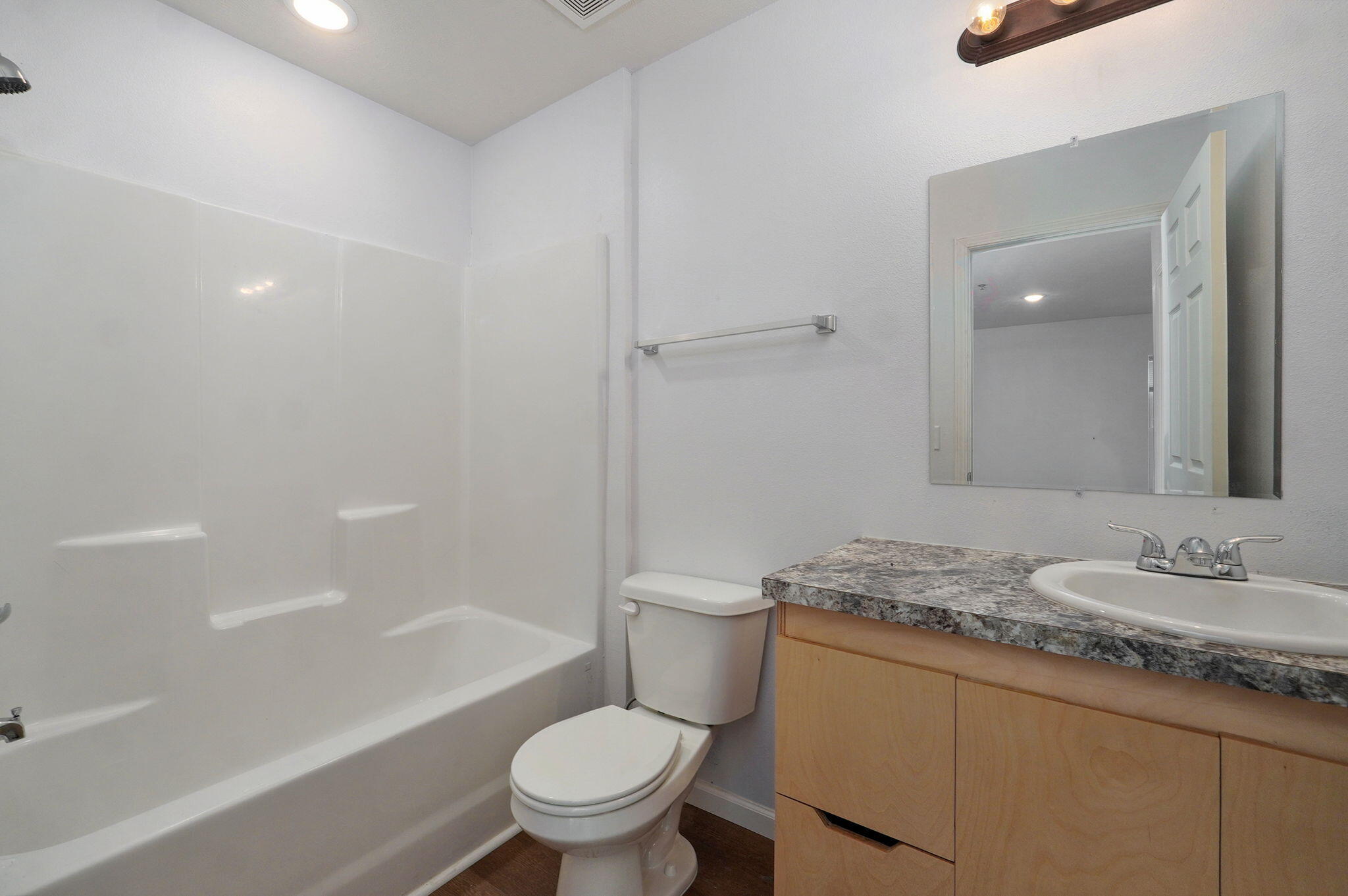 2420 East Blaine Street Property Photo 44
