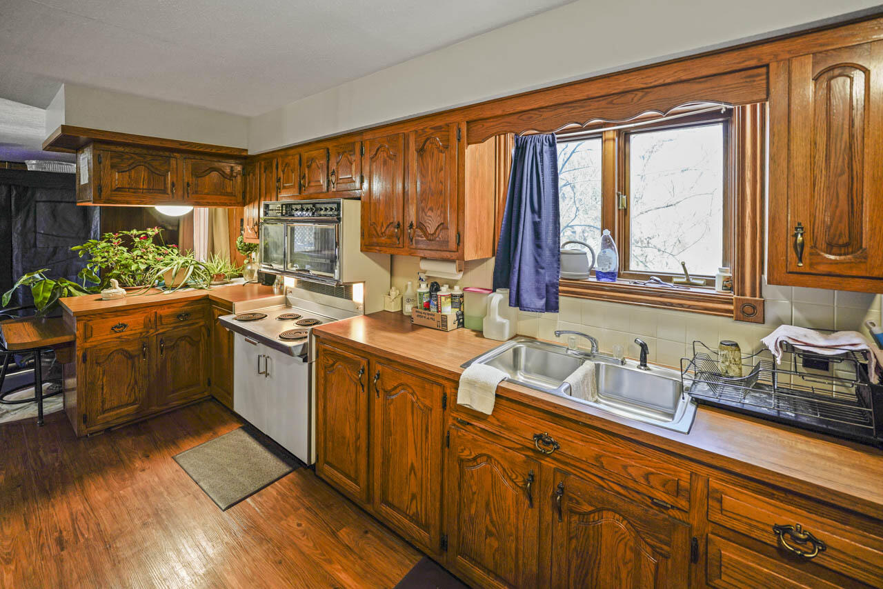 452 Coon Hill Road Property Photo 42