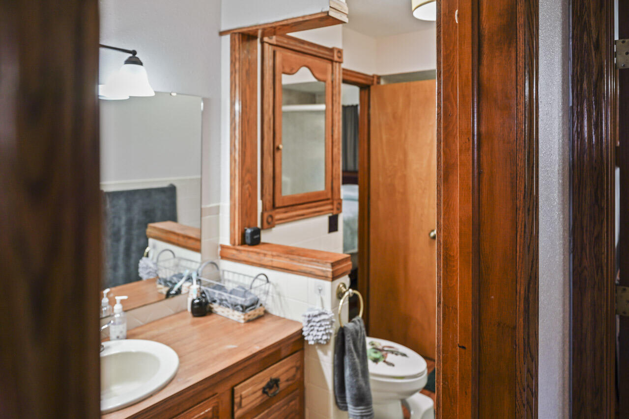 452 Coon Hill Road Property Photo 48