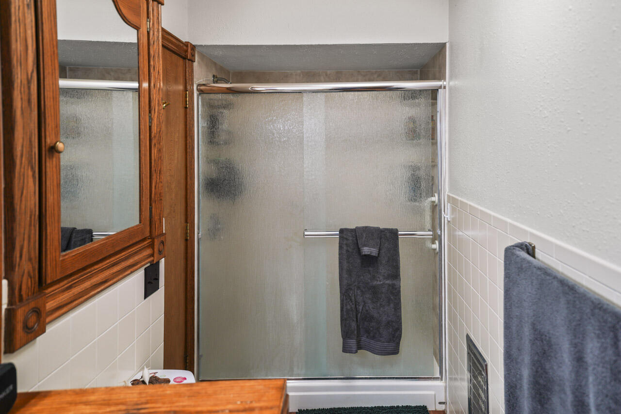 452 Coon Hill Road Property Photo 49