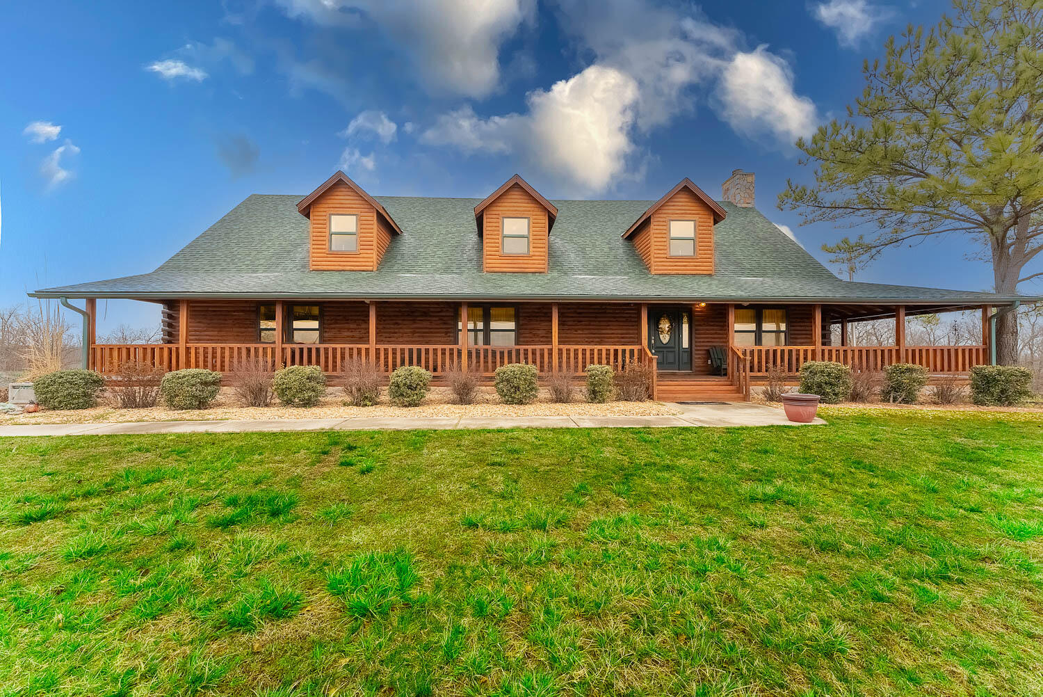 5647 Mo 142 Property Photo 1