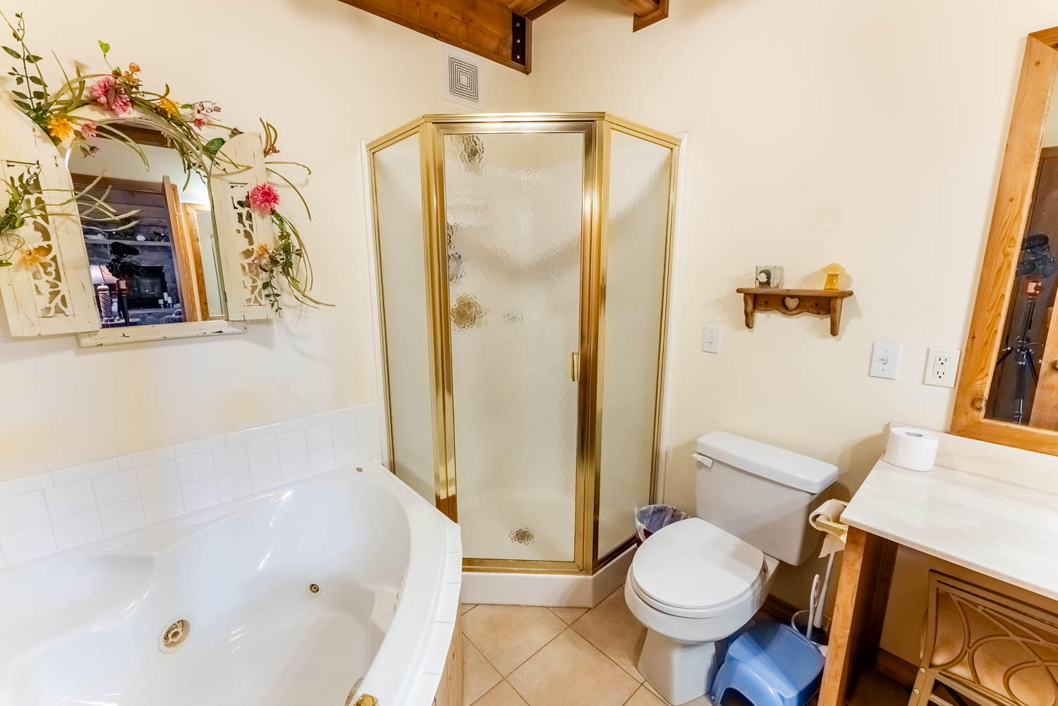5647 Mo 142 Property Photo 32