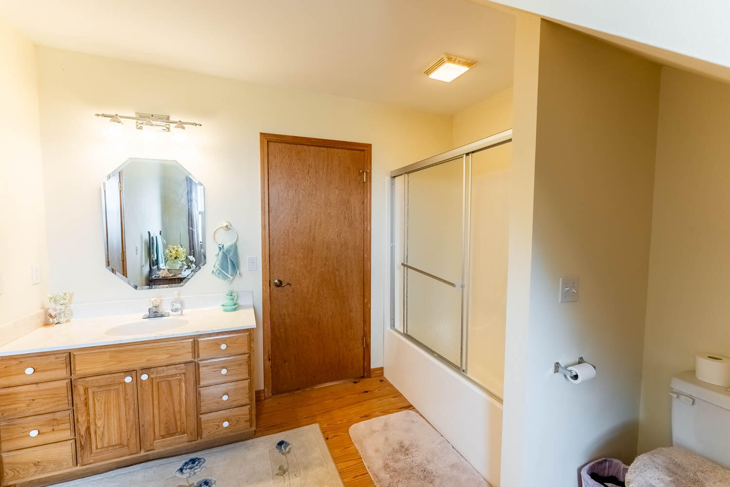 5647 Mo 142 Property Photo 41
