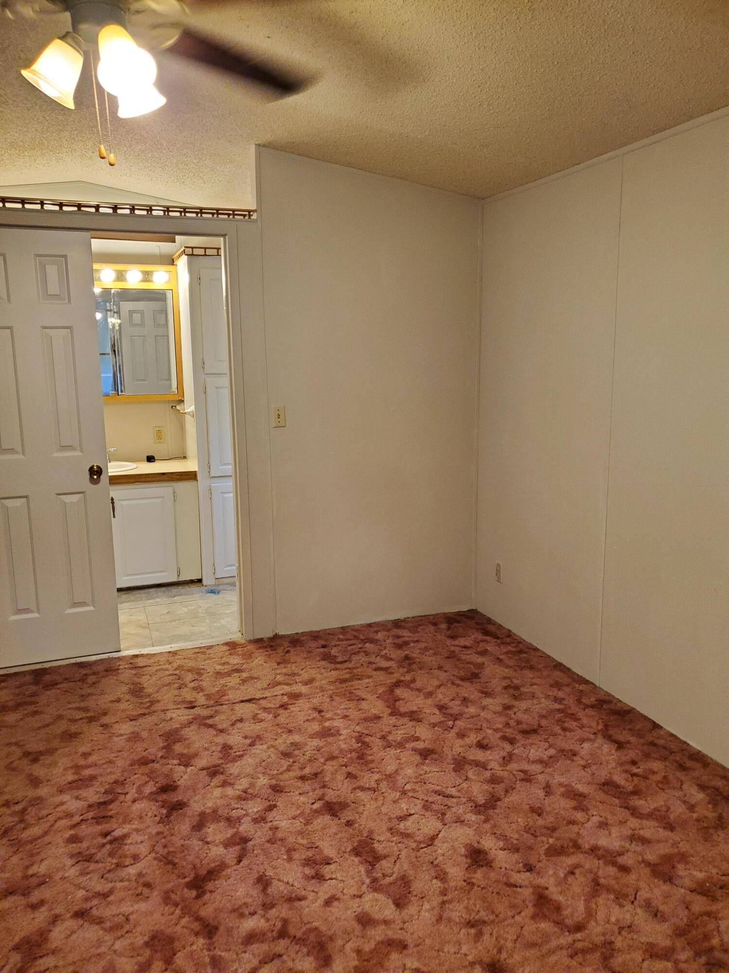 1031 Southeast 910 Road Property Photo 20
