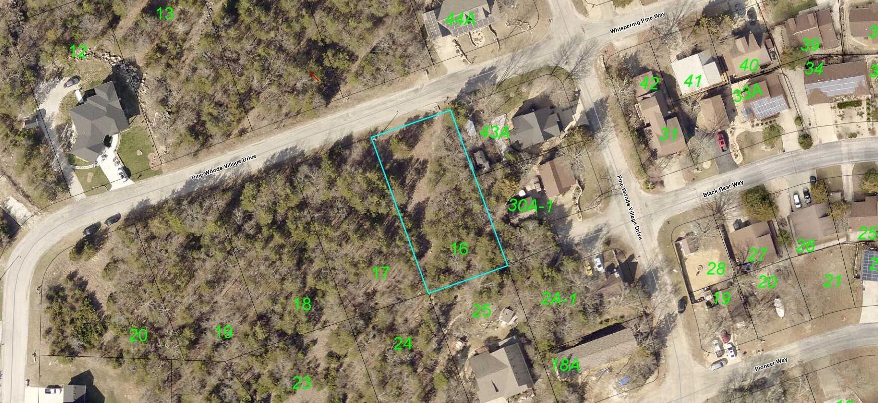 592 Pine Woods Village Drive Property Photo 14
