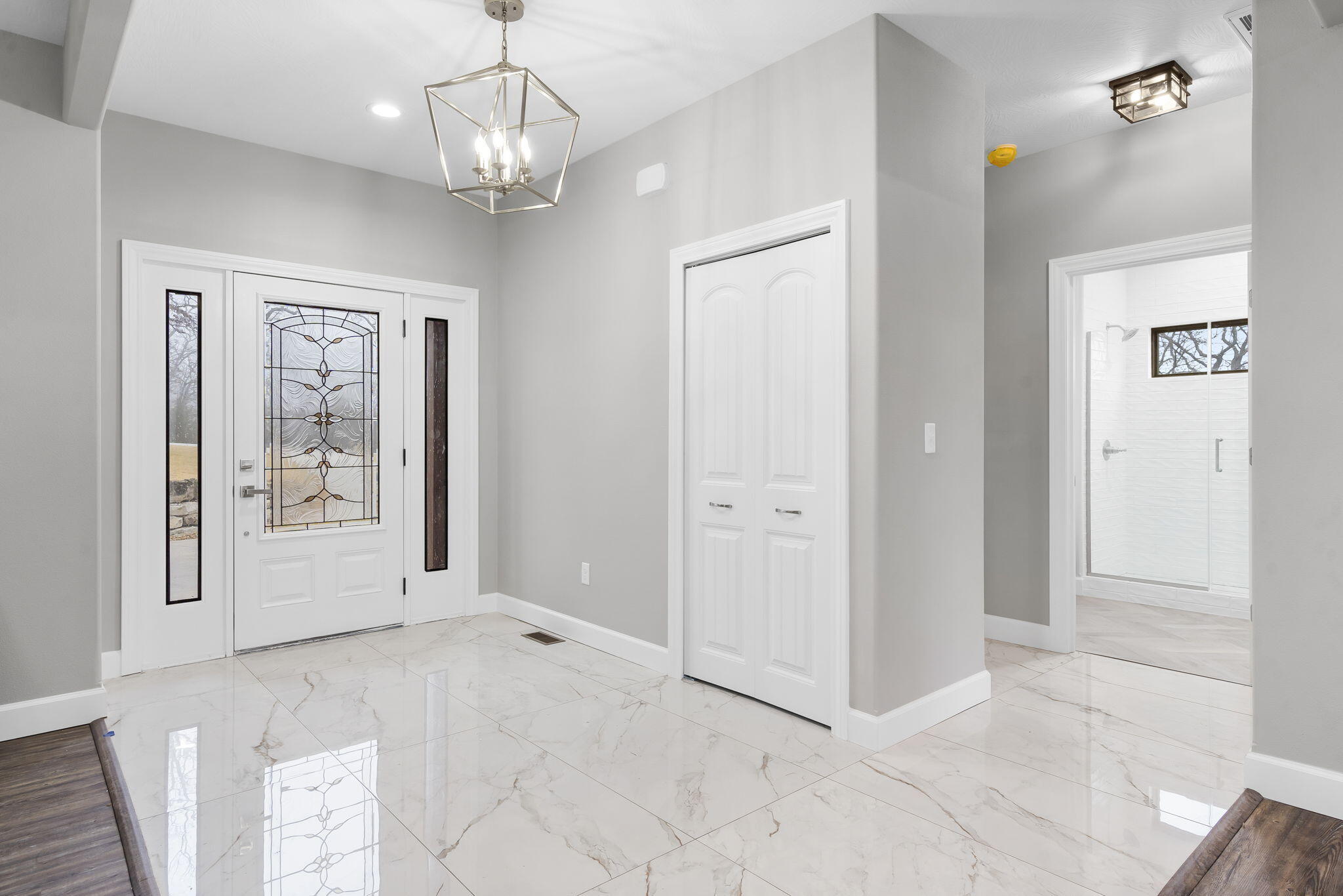 653 Forest Lake Drive Property Photo 9
