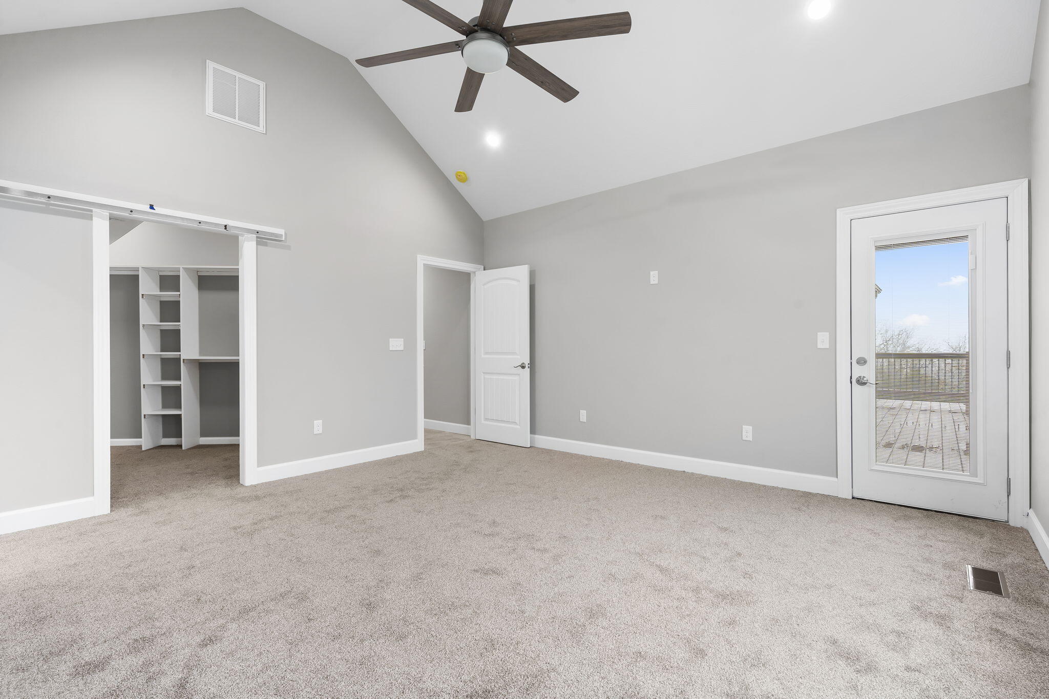 653 Forest Lake Drive Property Photo 22