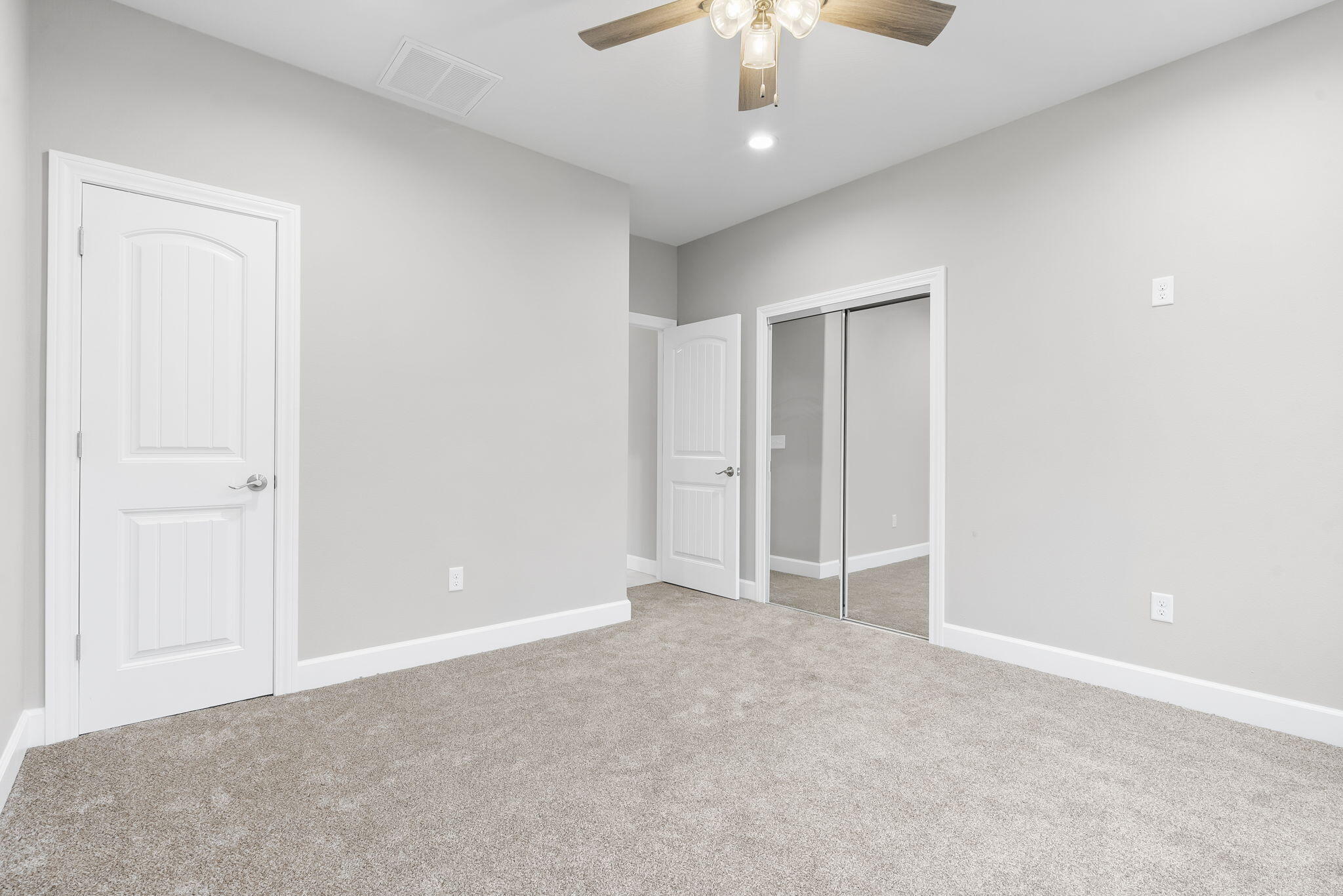 653 Forest Lake Drive Property Photo 26