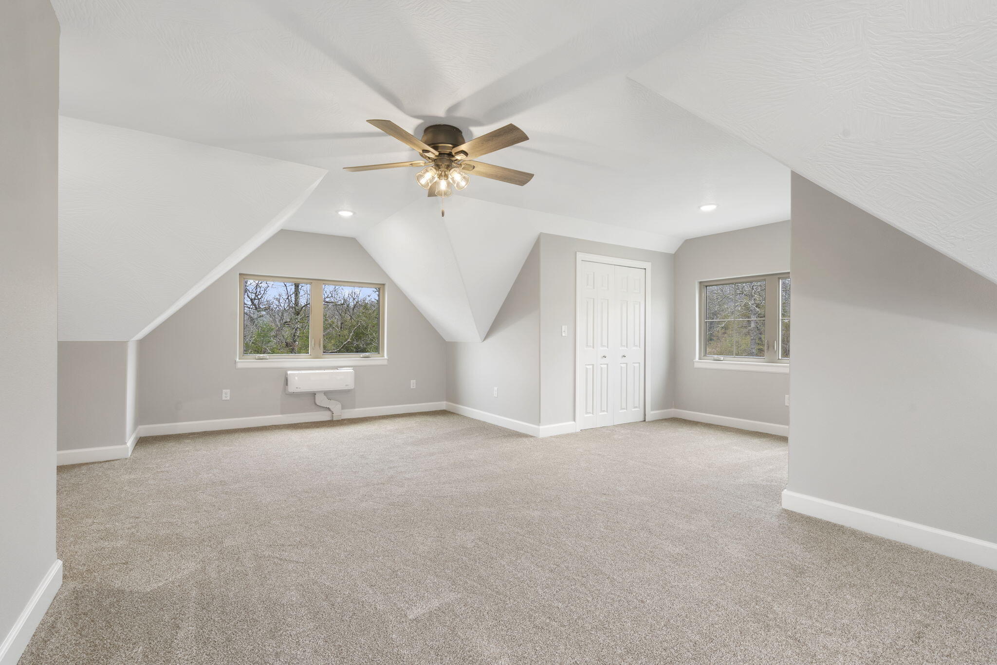653 Forest Lake Drive Property Photo 34