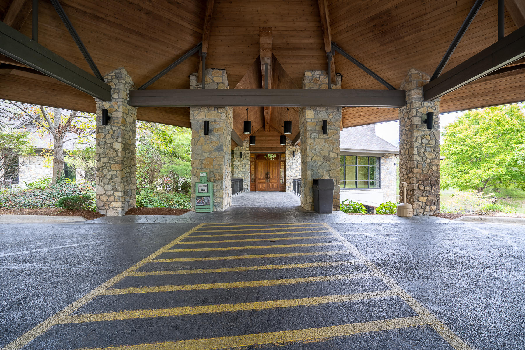 653 Forest Lake Drive Property Photo 49