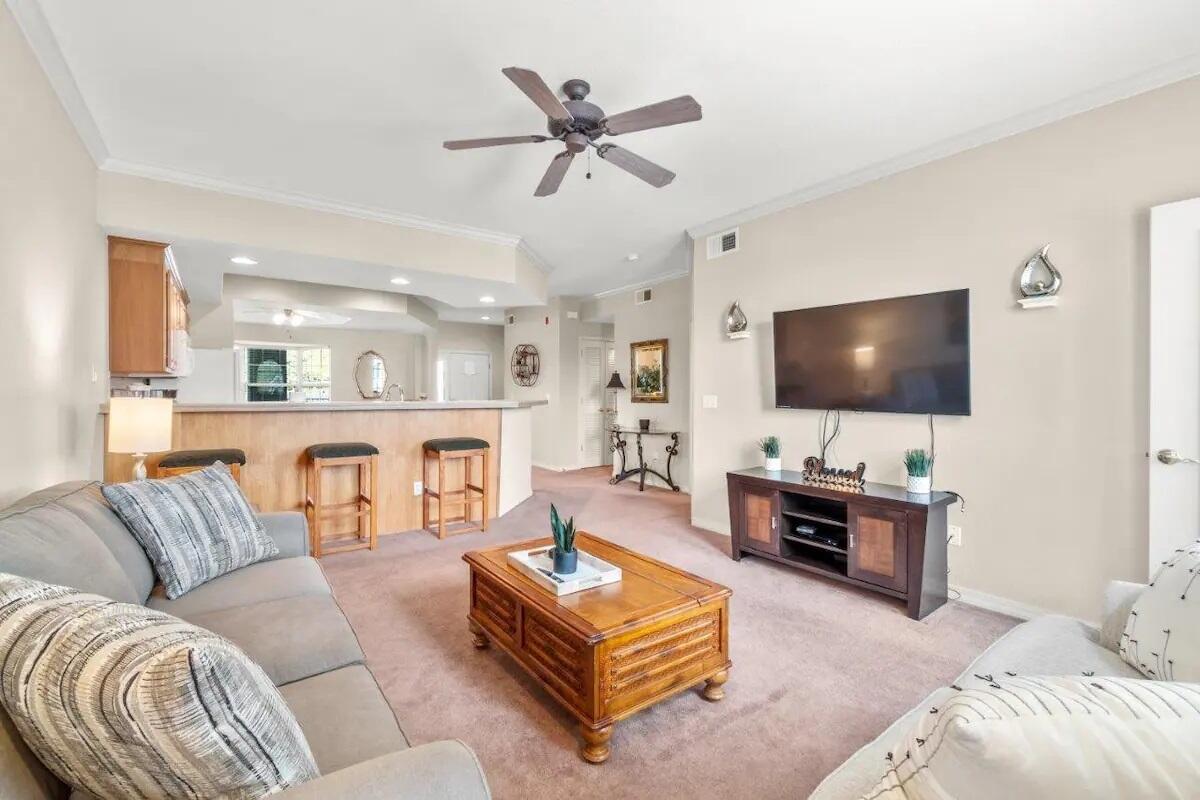 200 Glory Road Property Photo 2