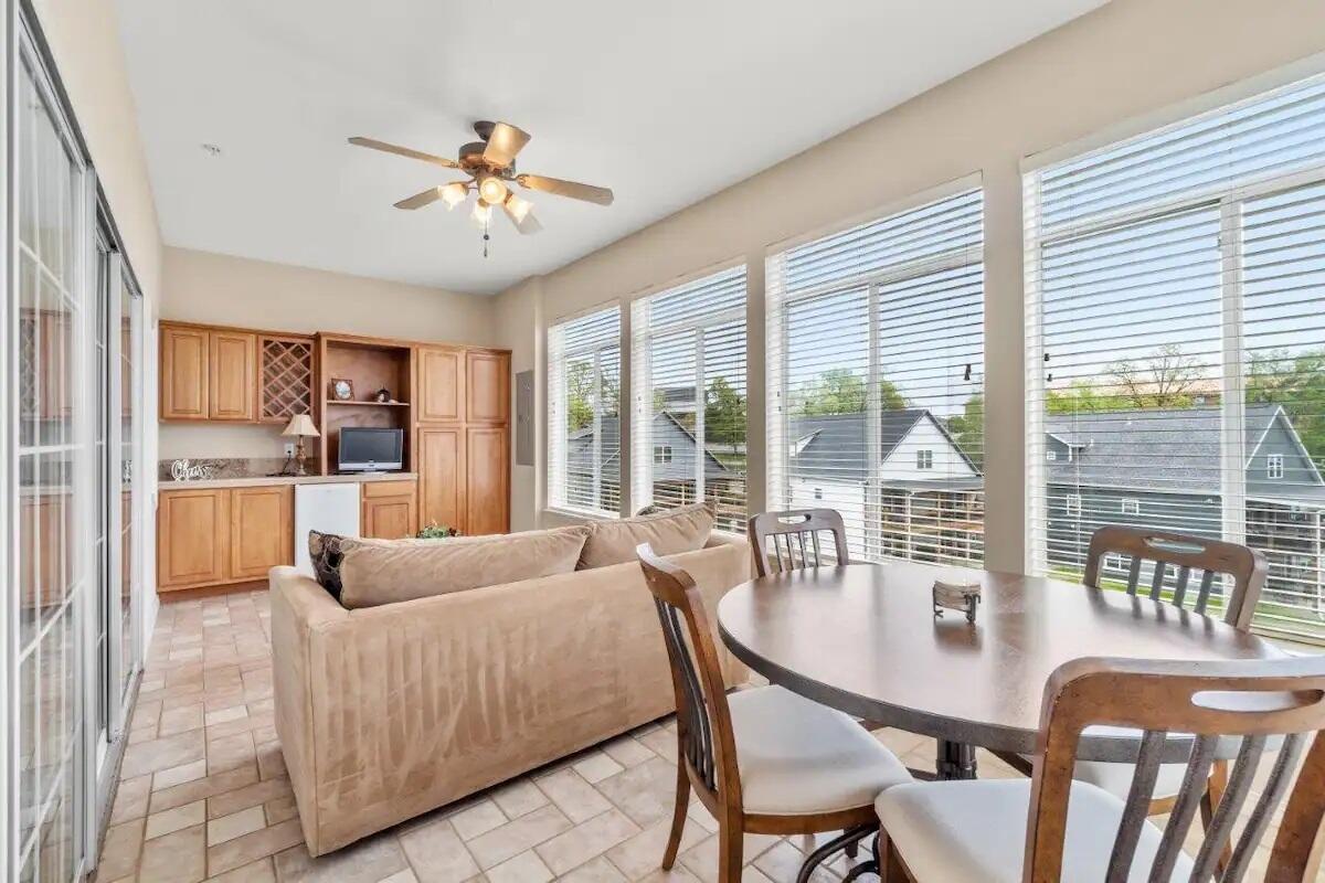 200 Glory Road Property Photo 17