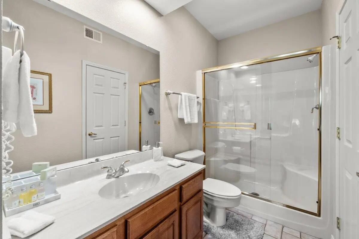 200 Glory Road Property Photo 25