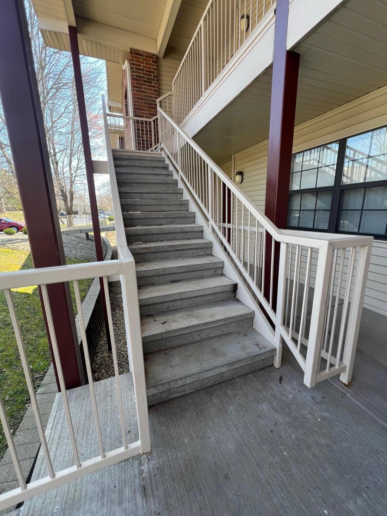350 South Wildwood Dr Property Photo 15