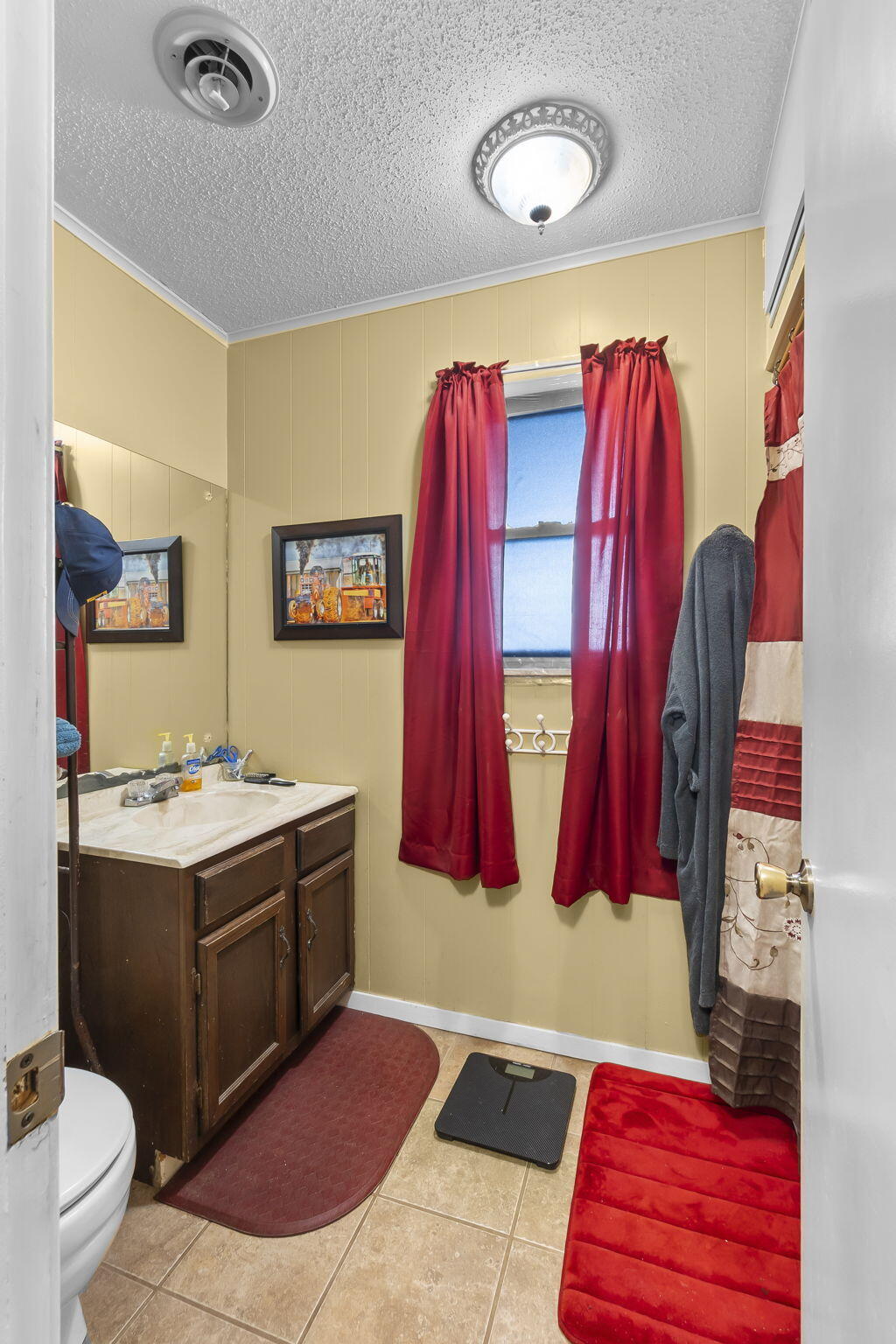 18465 County Road 405 Property Photo 48