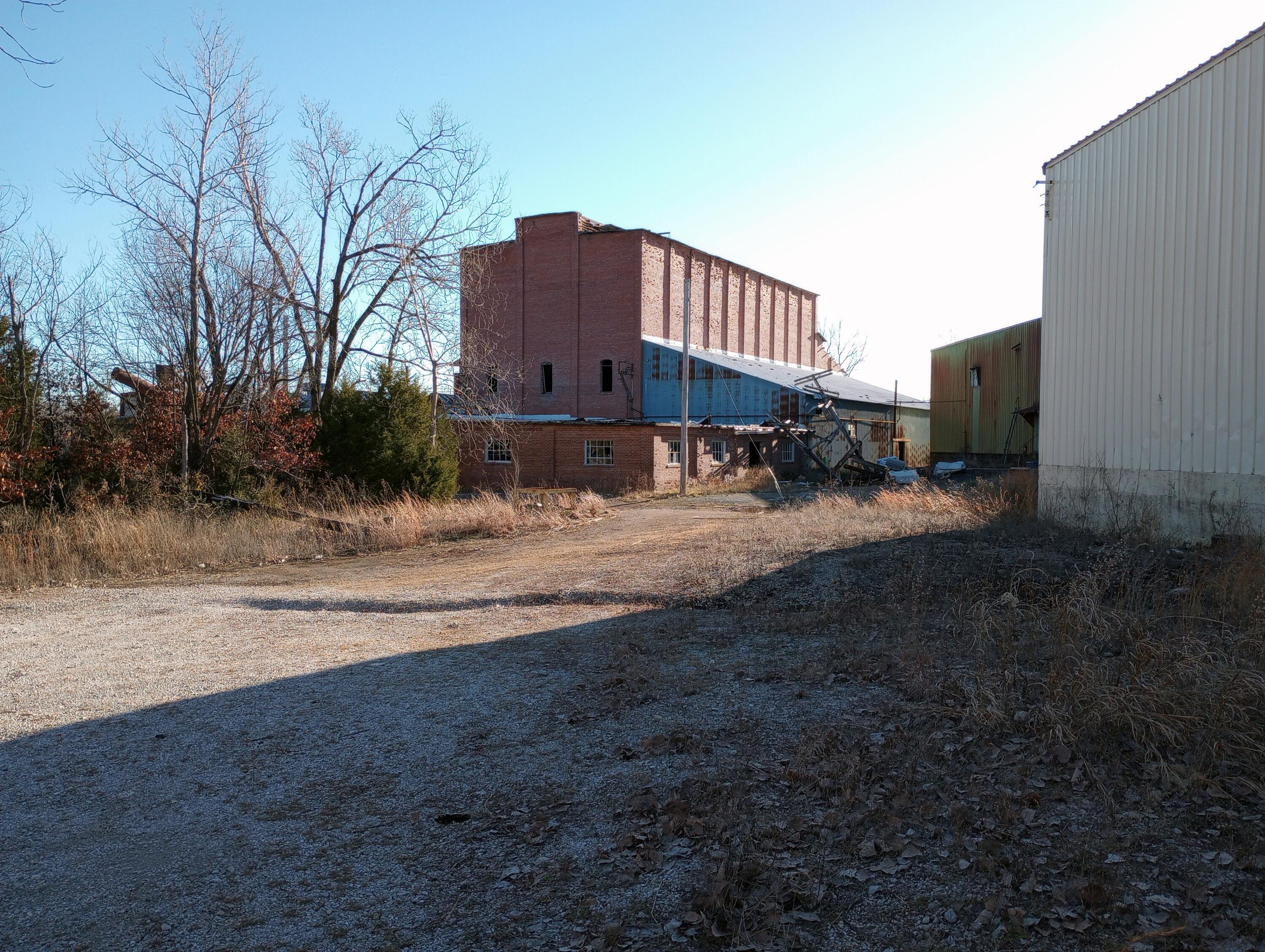 1220 Northwest Murphy Boulevard Property Photo 5
