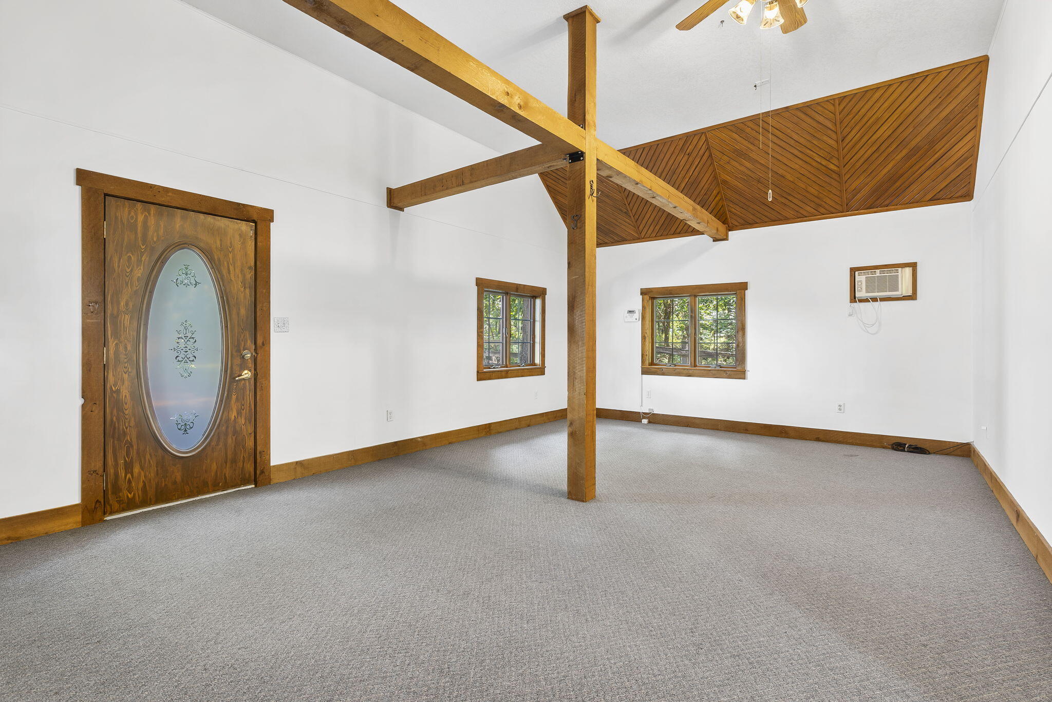 10239 Farm Road 1035 Property Photo 37