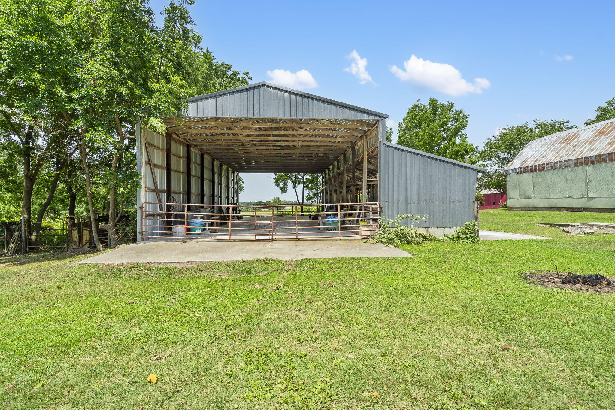 10239 Farm Road 1035 Property Photo 50