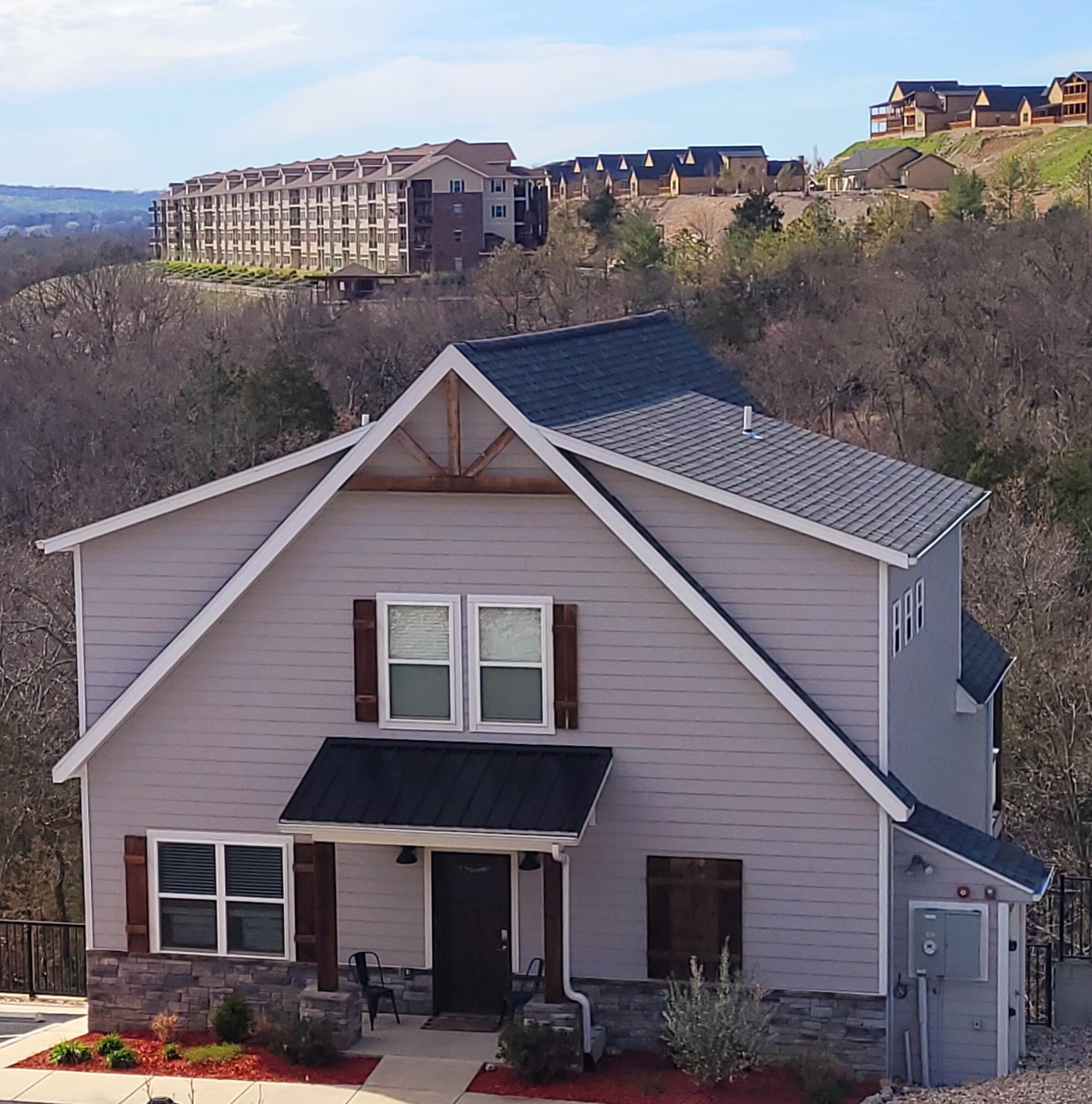 410 Lakefront Drive Property Photo 2