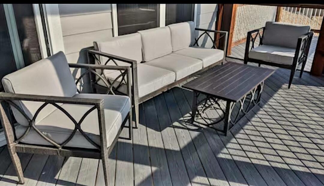 410 Lakefront Drive Property Photo 26