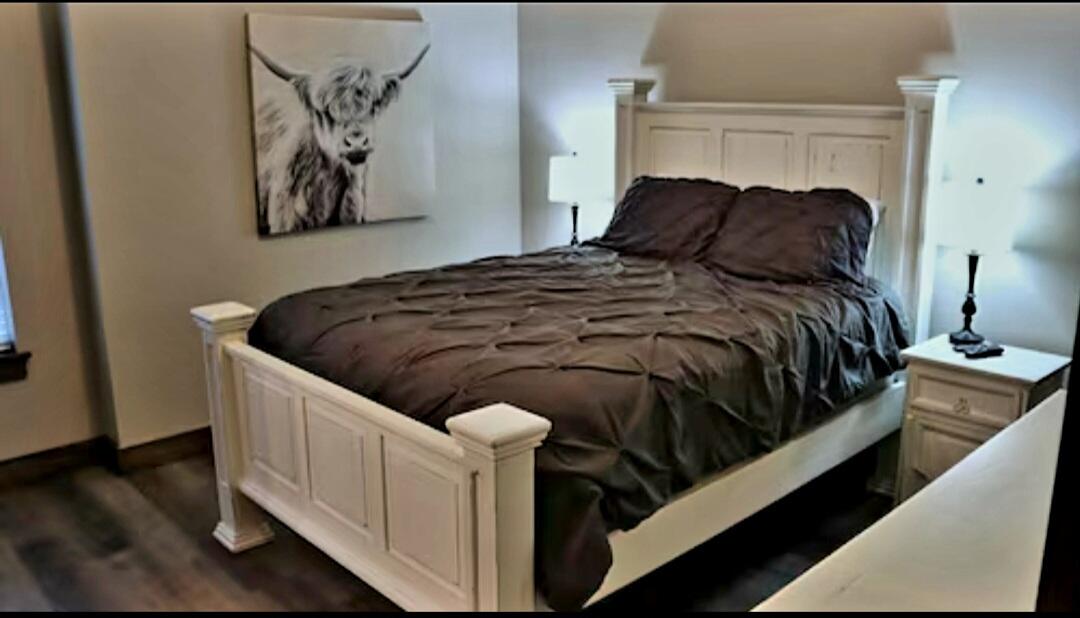 410 Lakefront Drive Property Photo 31