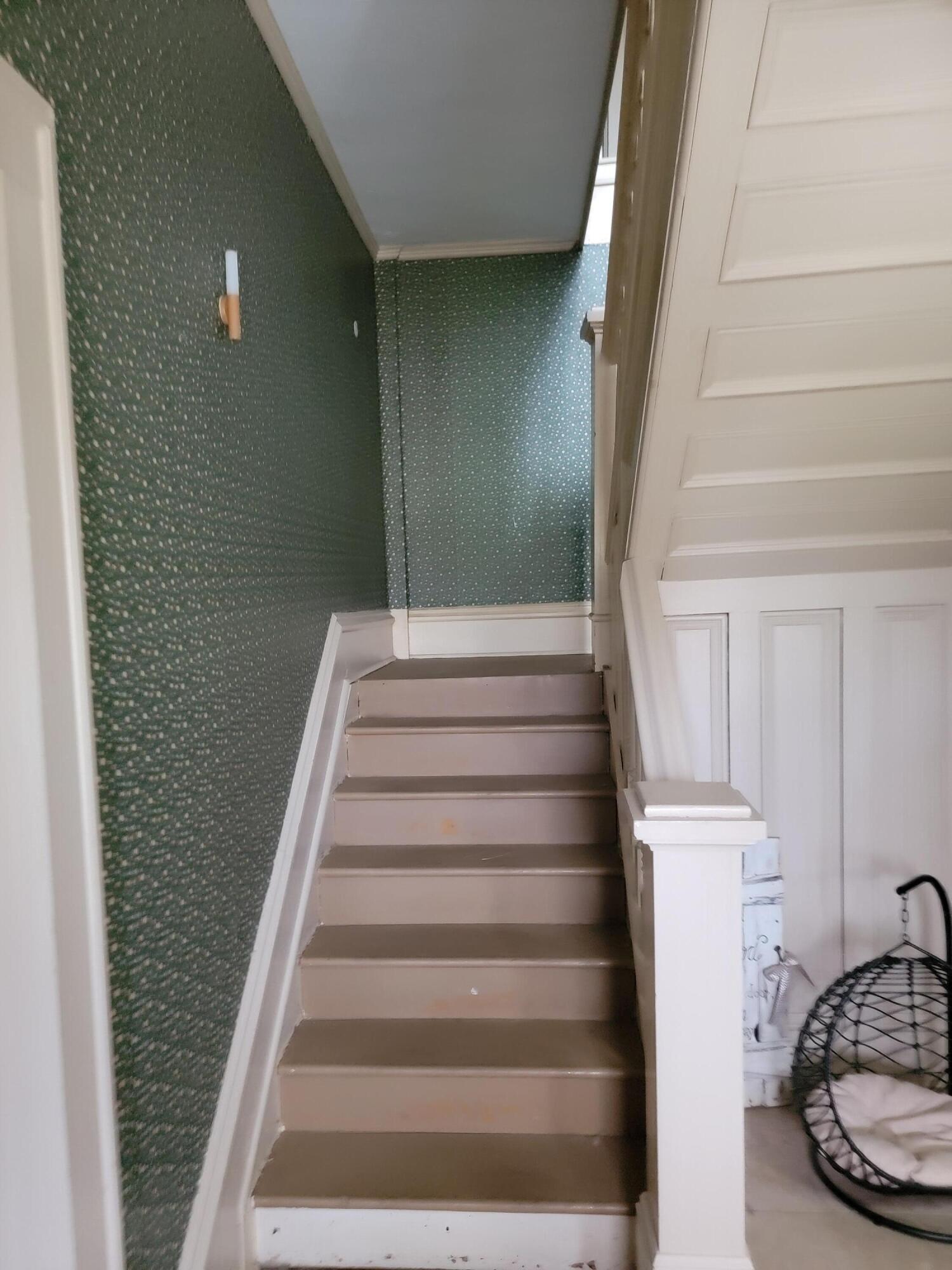 501 Wells Street Street Property Photo 17