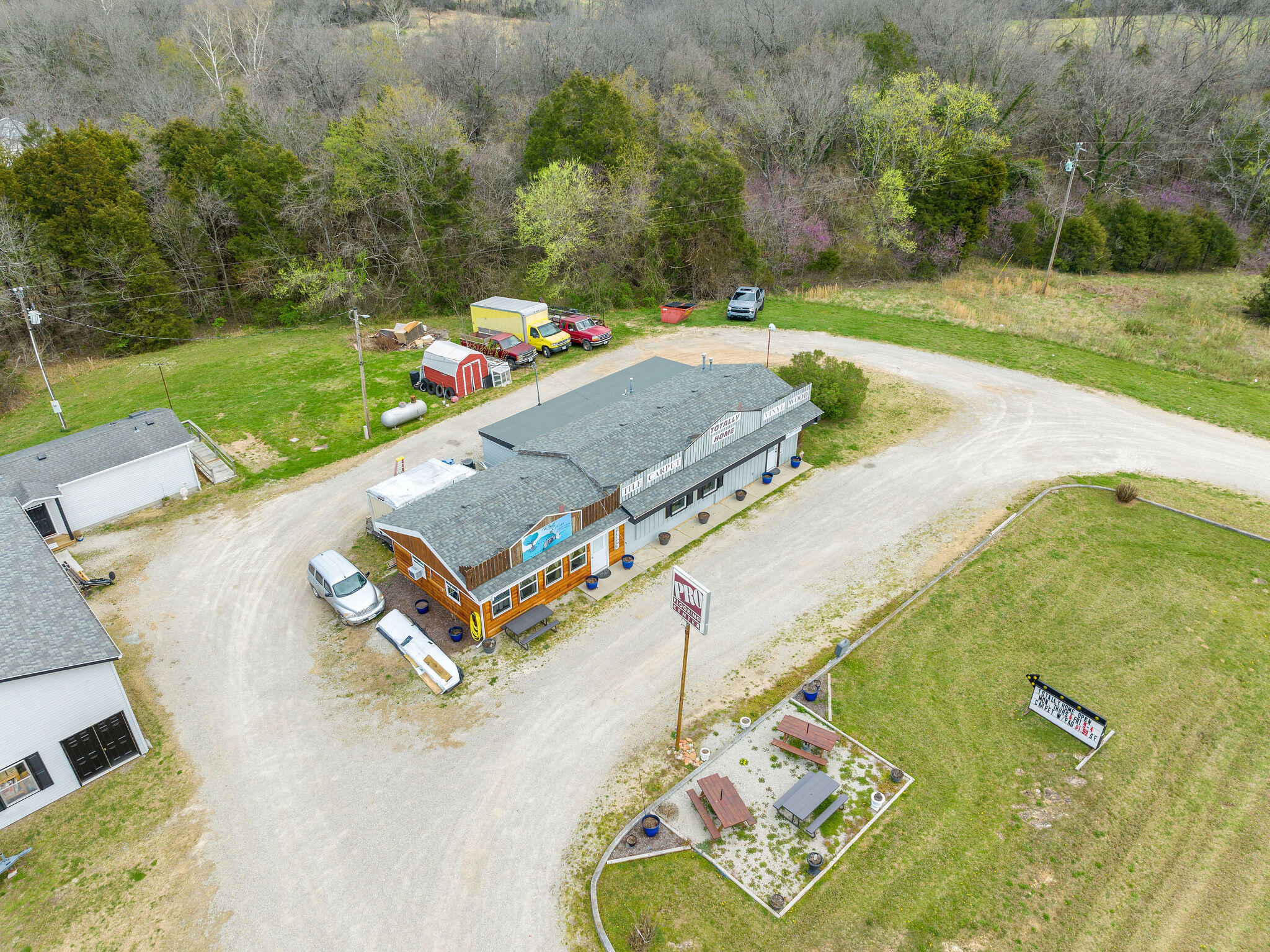 23590 State Hwy 39 Property Photo 5
