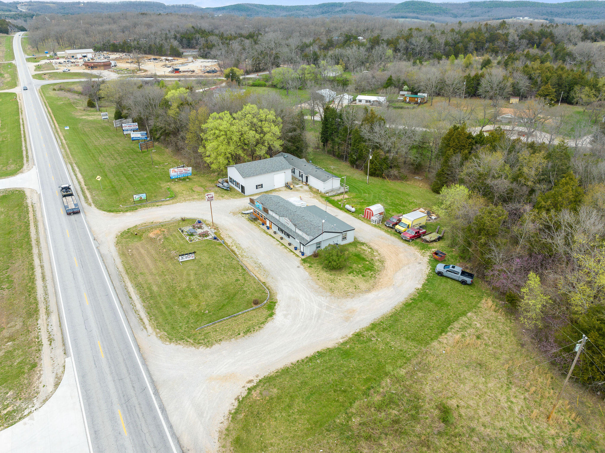 23590 State Hwy 39 Property Photo 6