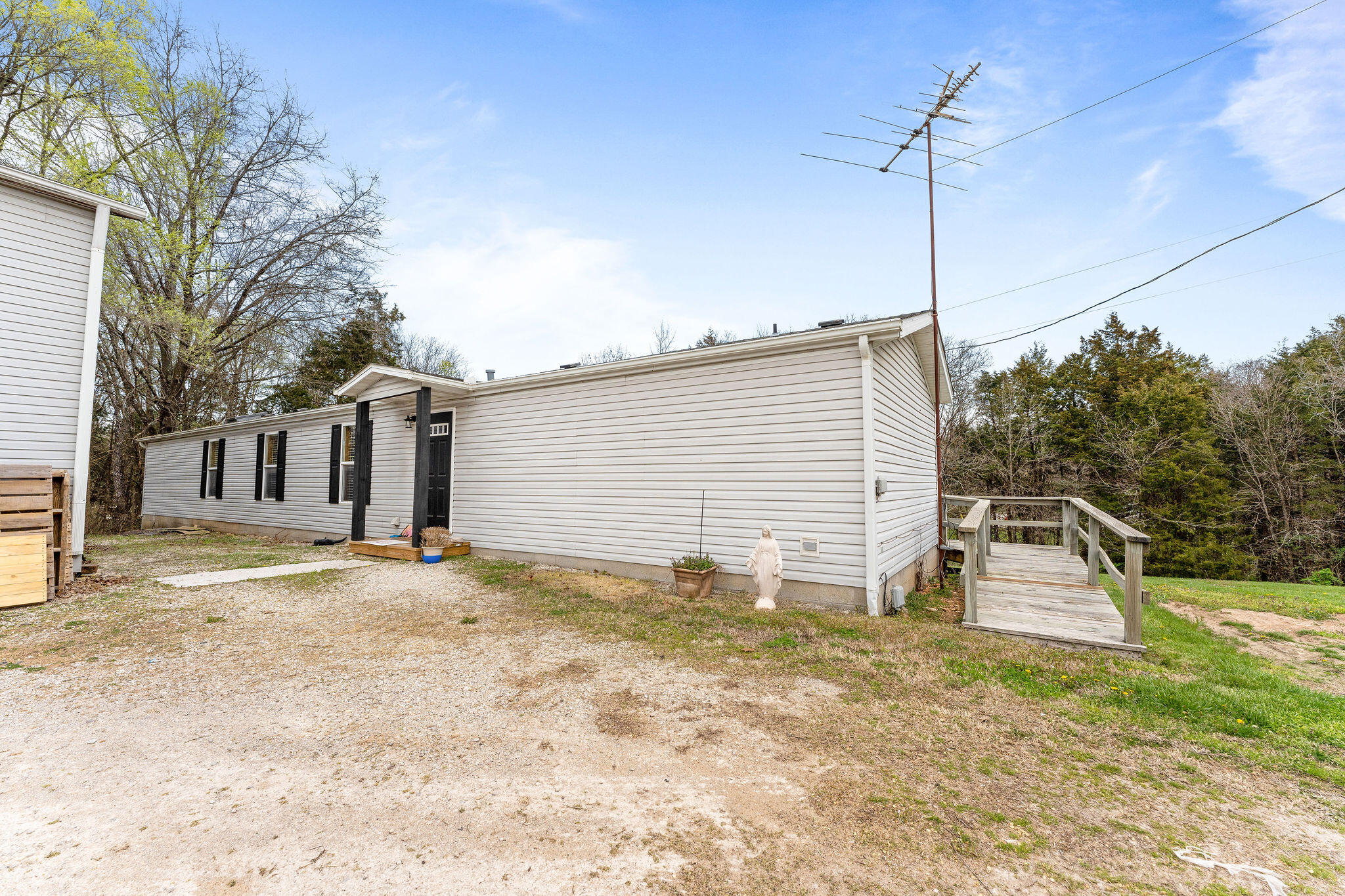 23590 State Hwy 39 Property Photo 32