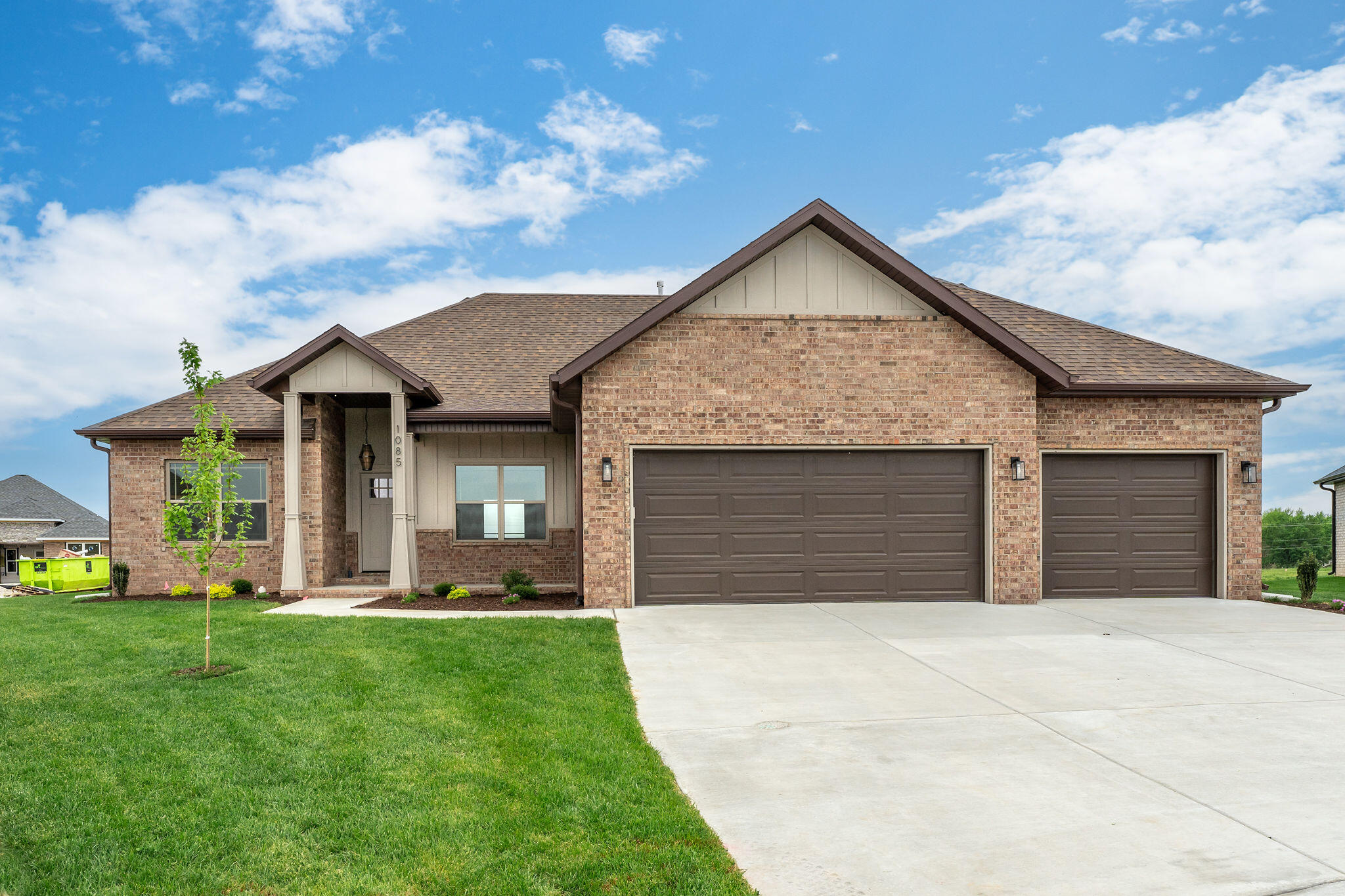 1085 West Franklin Court Property Photo 1