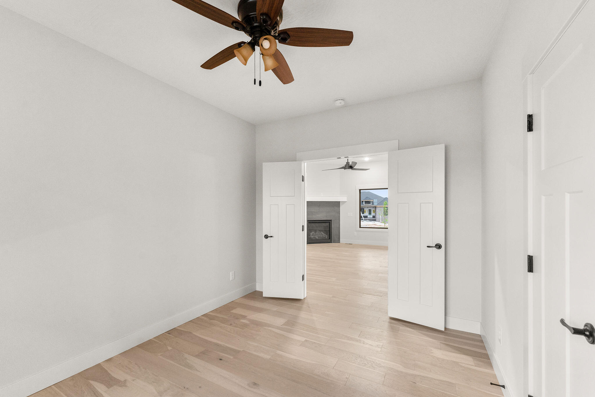 1085 West Franklin Court Property Photo 28