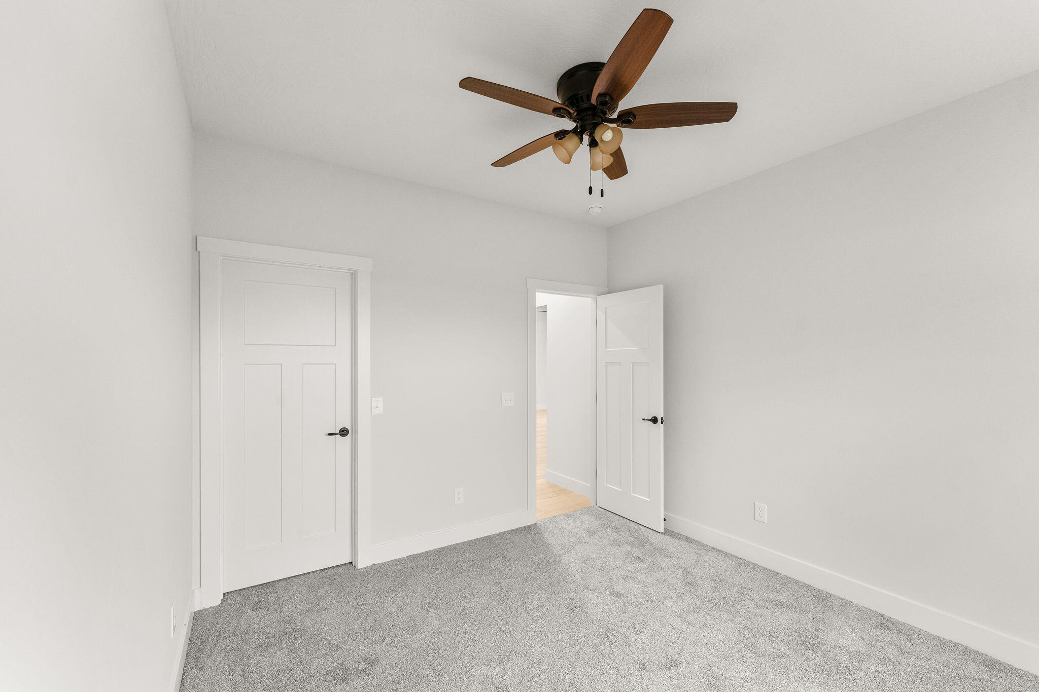 1085 West Franklin Court Property Photo 36