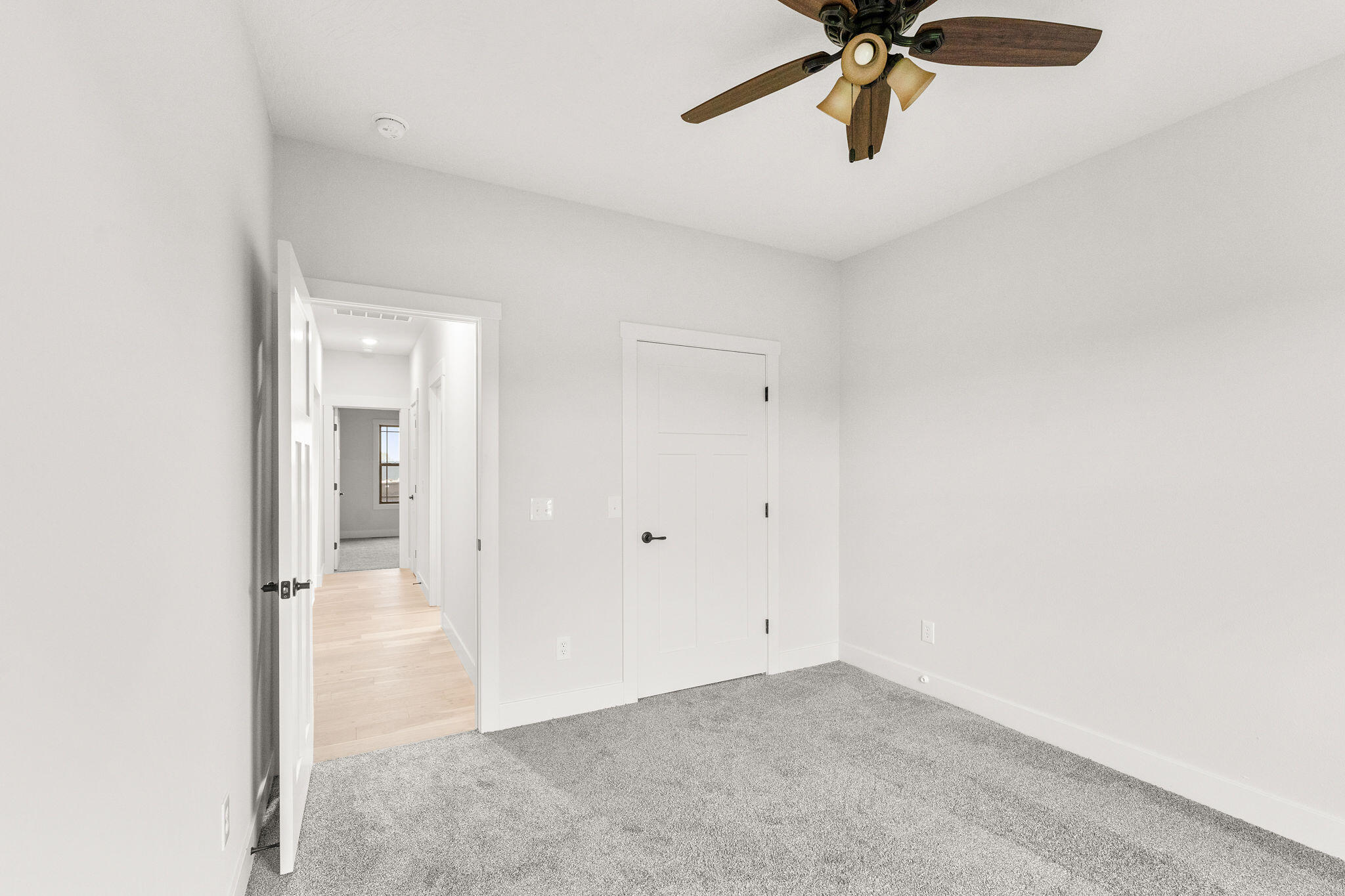 1085 West Franklin Court Property Photo 41