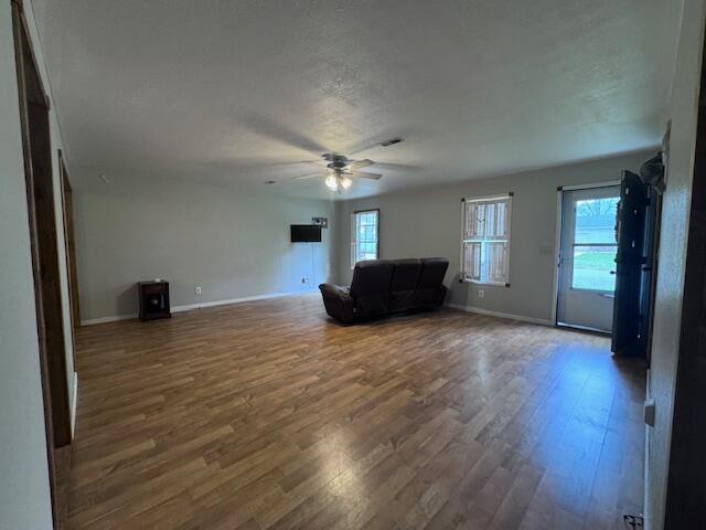 1441 West 2nd Street Property Photo 9