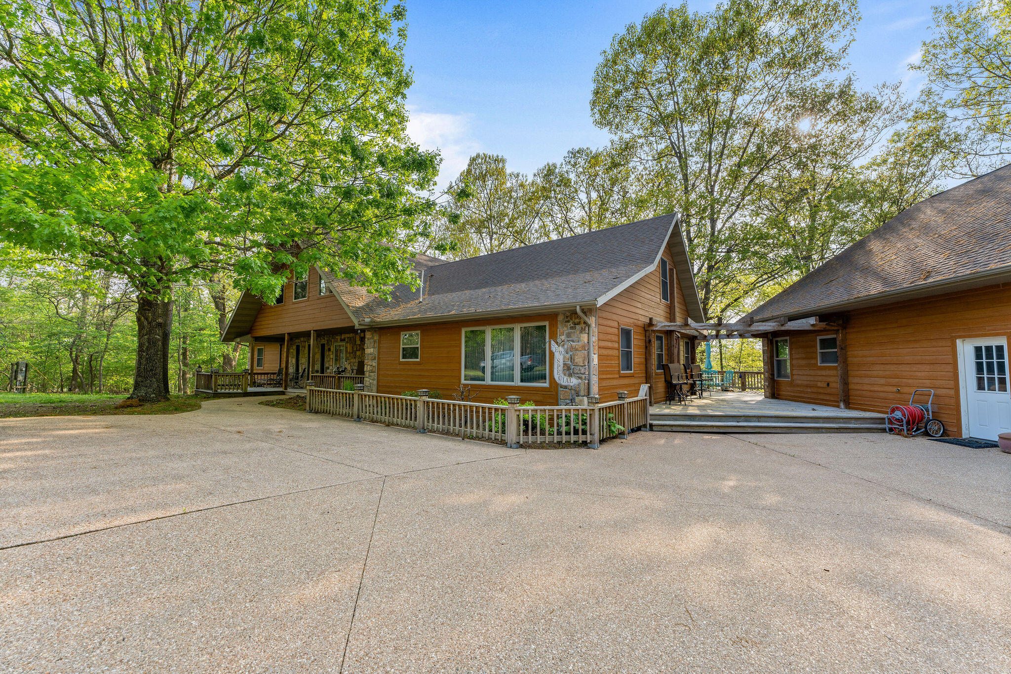 24265 Raintree Lane Property Photo 1