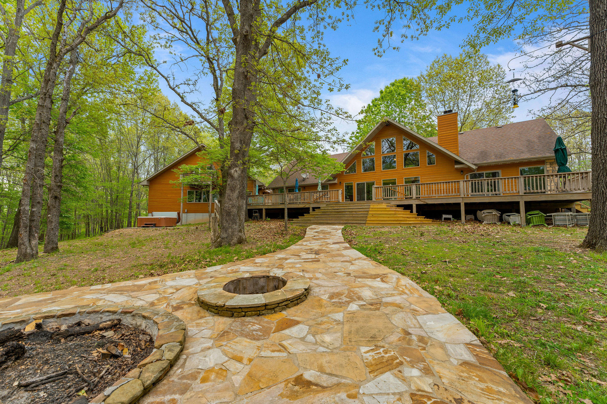 24265 Raintree Lane Property Photo 2