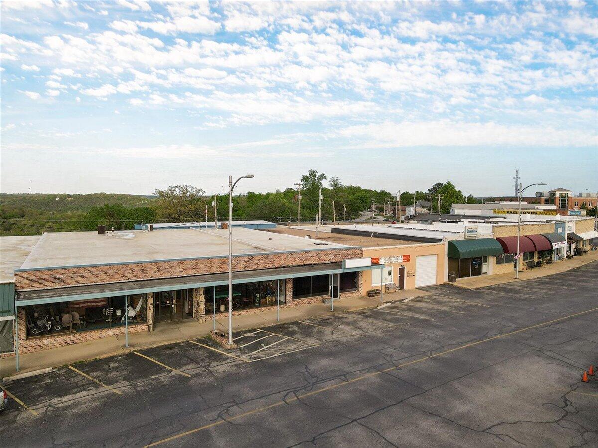 60266610 Property Photo 2